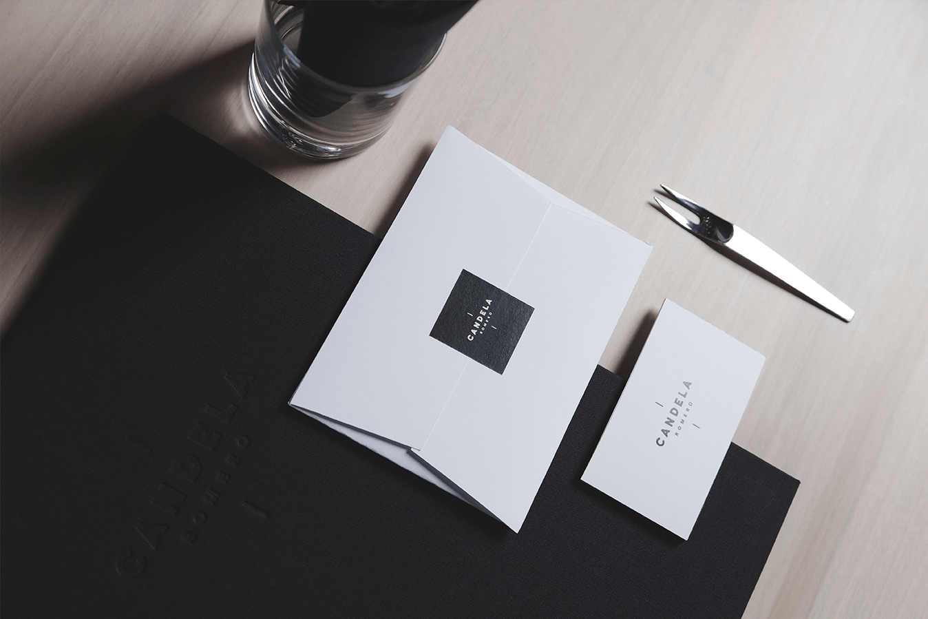 spanish-restaurant-branding-stregis-mexico-14.png