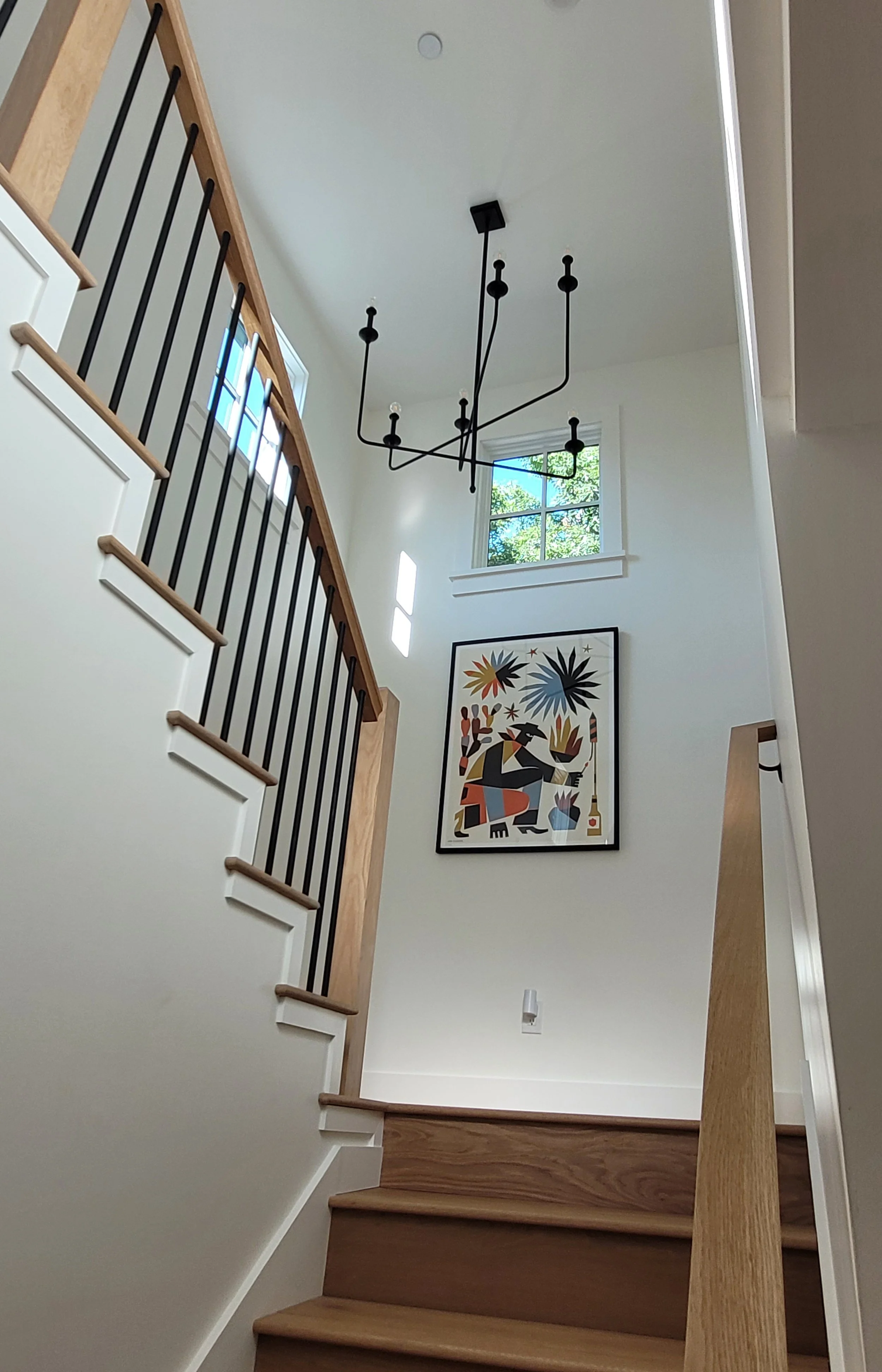 3006 BEVERLY_ image 13 stair edited.jpg