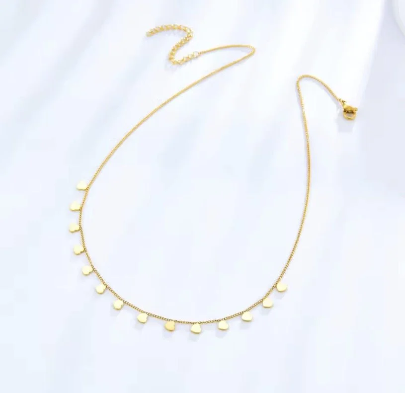 Elegant Gold Disc Necklace