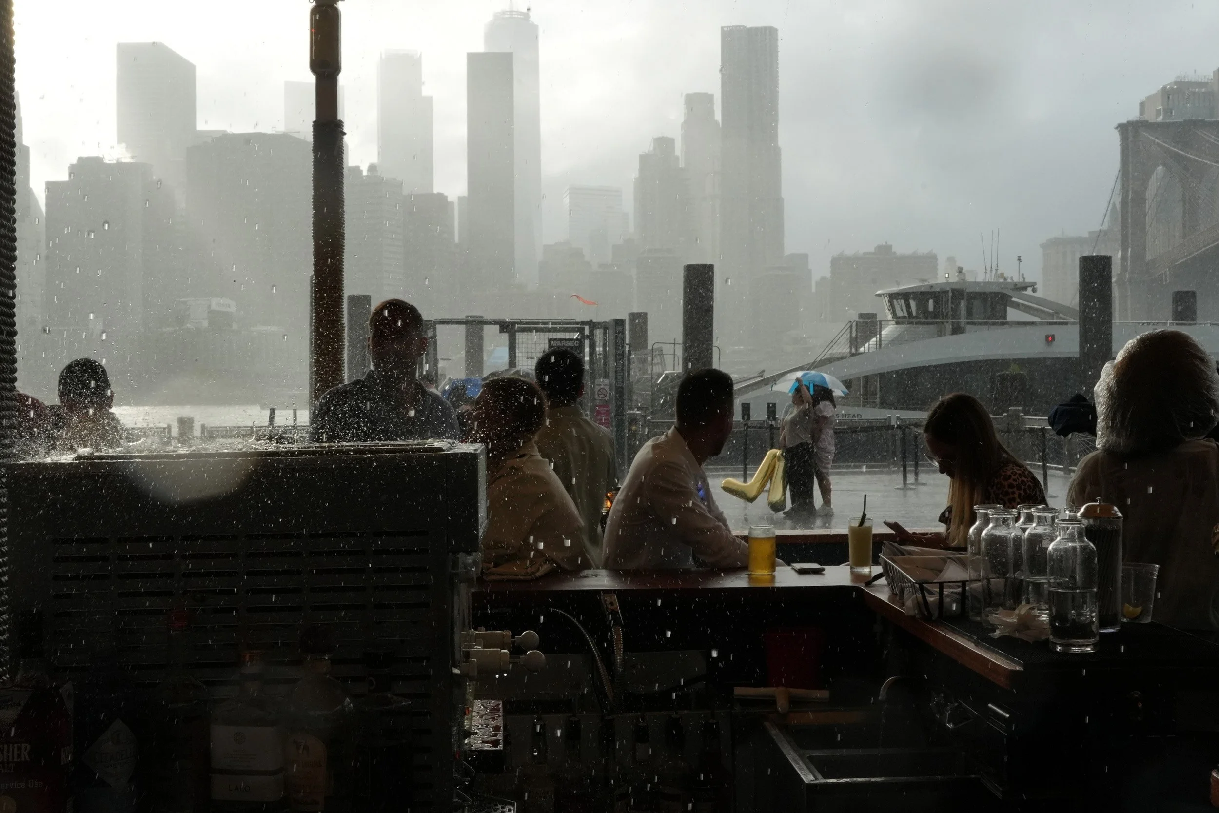 Borderless City - Rain
