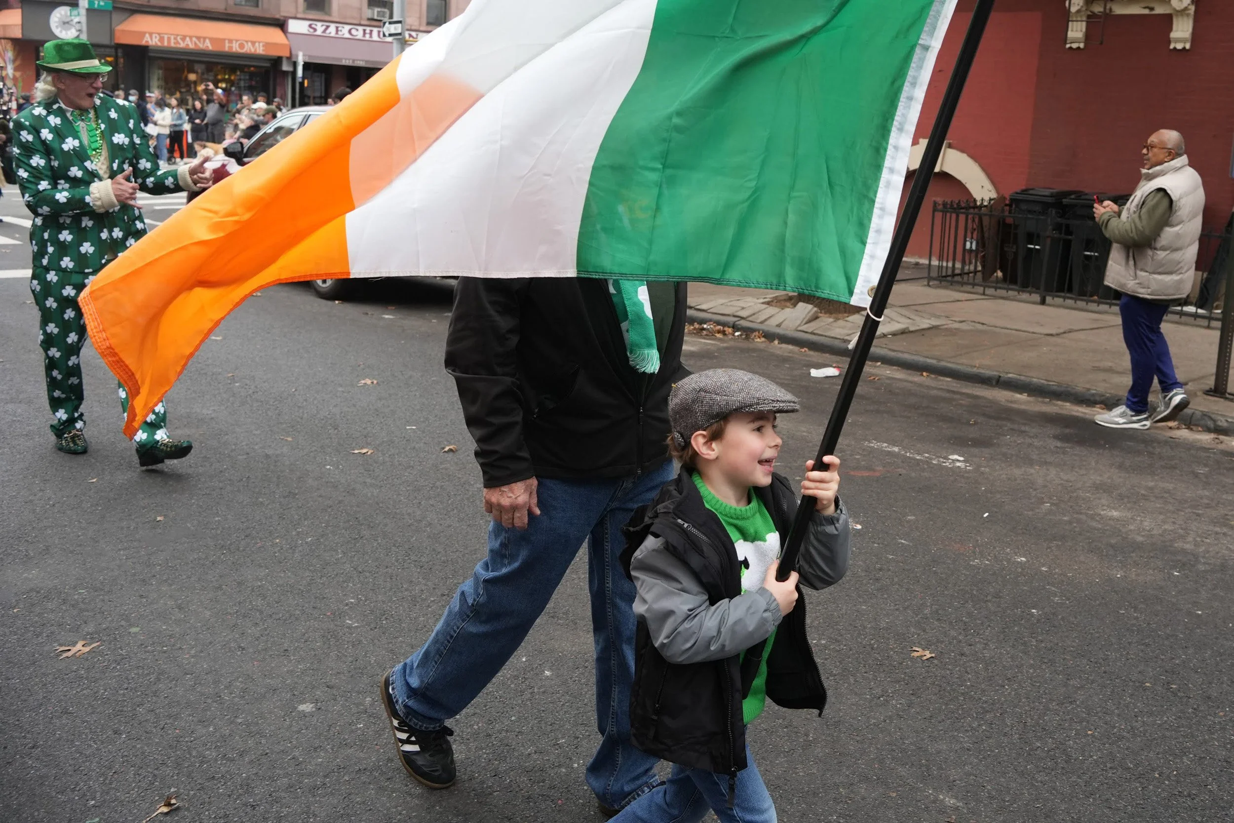Borderless City - Irish
