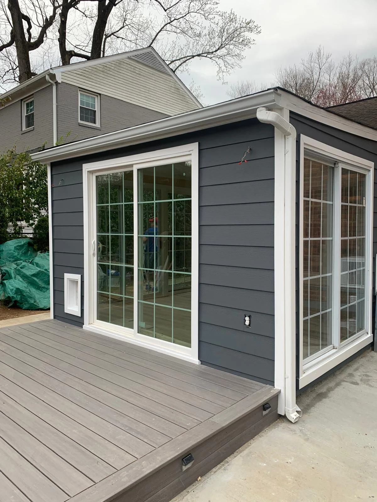 Home extension and deck building project in Rockville, Maryland