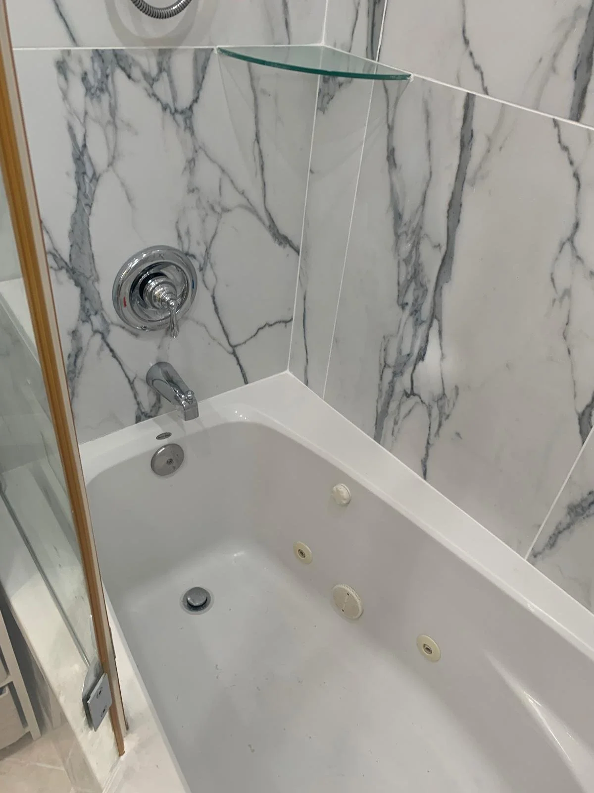 Bathroom tiling and renovation in Alexandria, Virginia