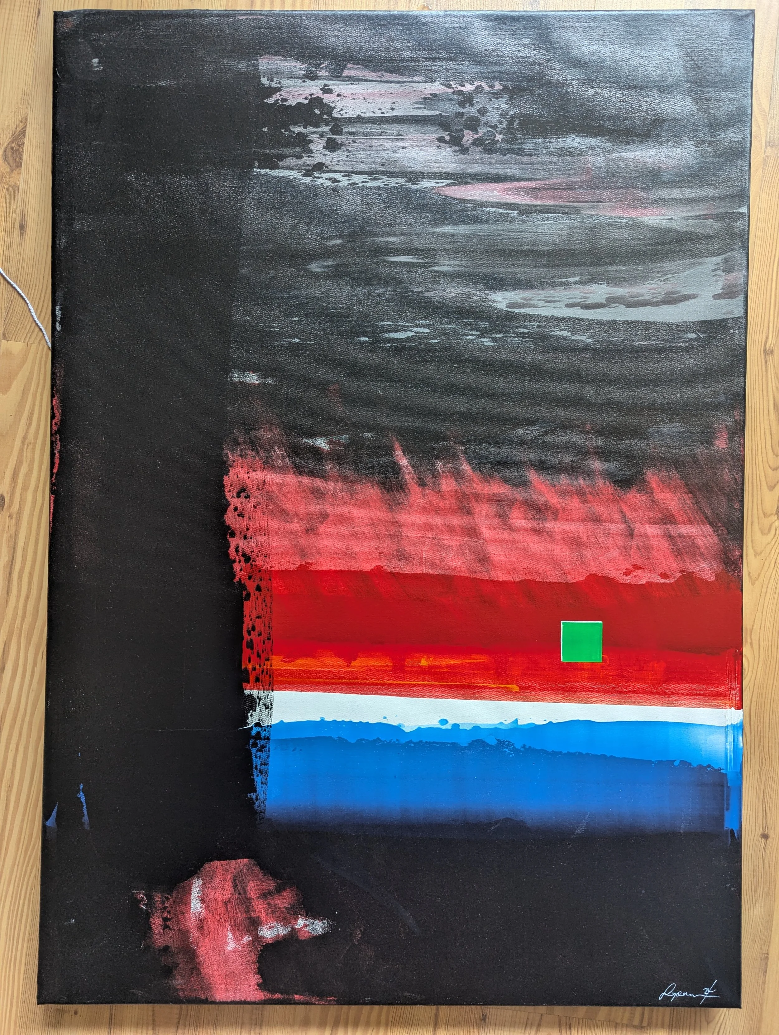 Abstraktes Gemälde mit horizontal verlaufenden Farbblöcken in Schwarz, Grau, Rot, Blau und Weiß, signiert in der unteren rechten Ecke.