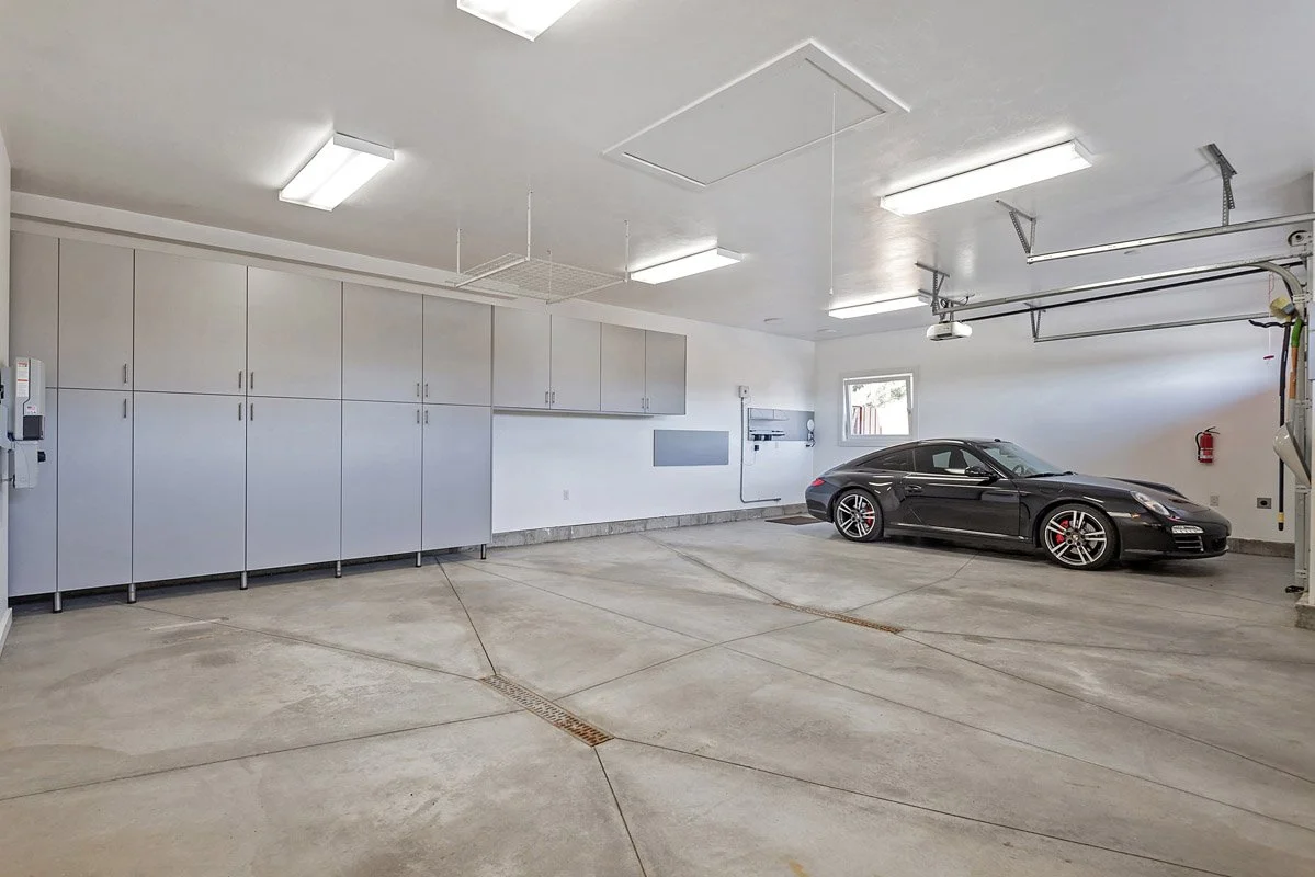 36 469MapleDr-057.jpg
