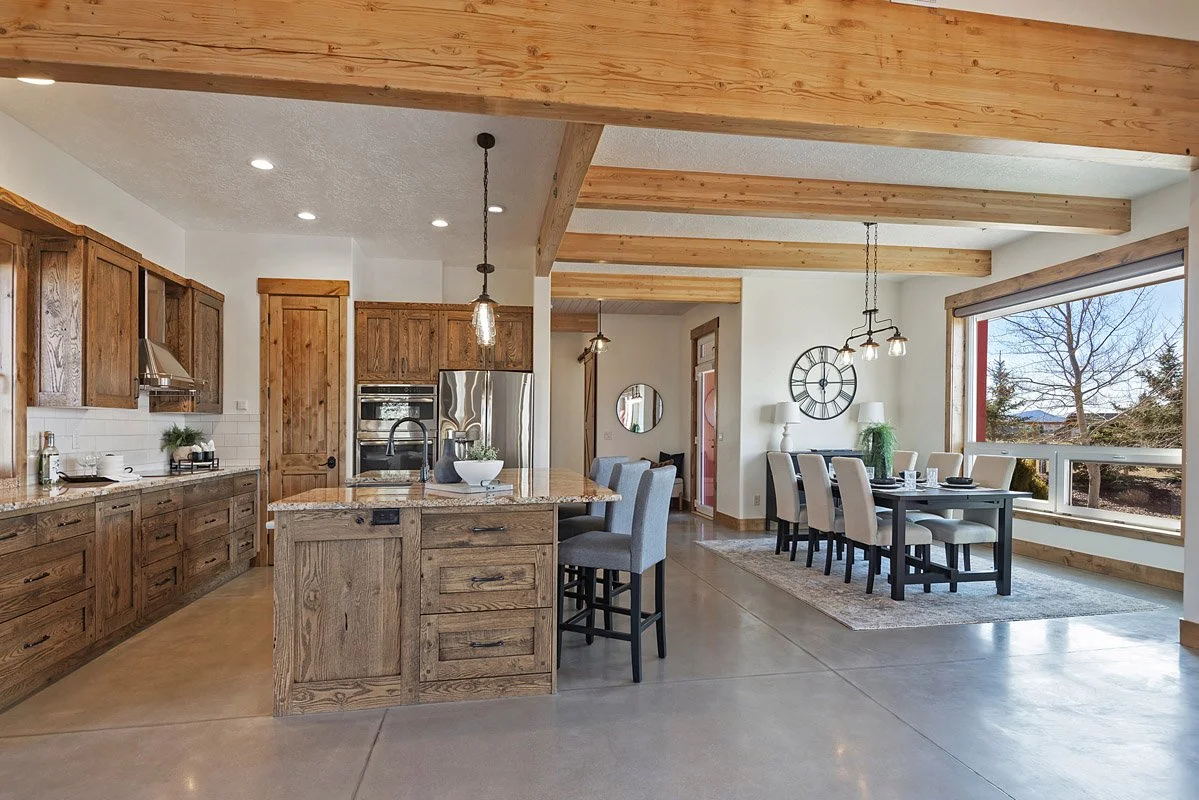 11 469MapleDr-018.jpg