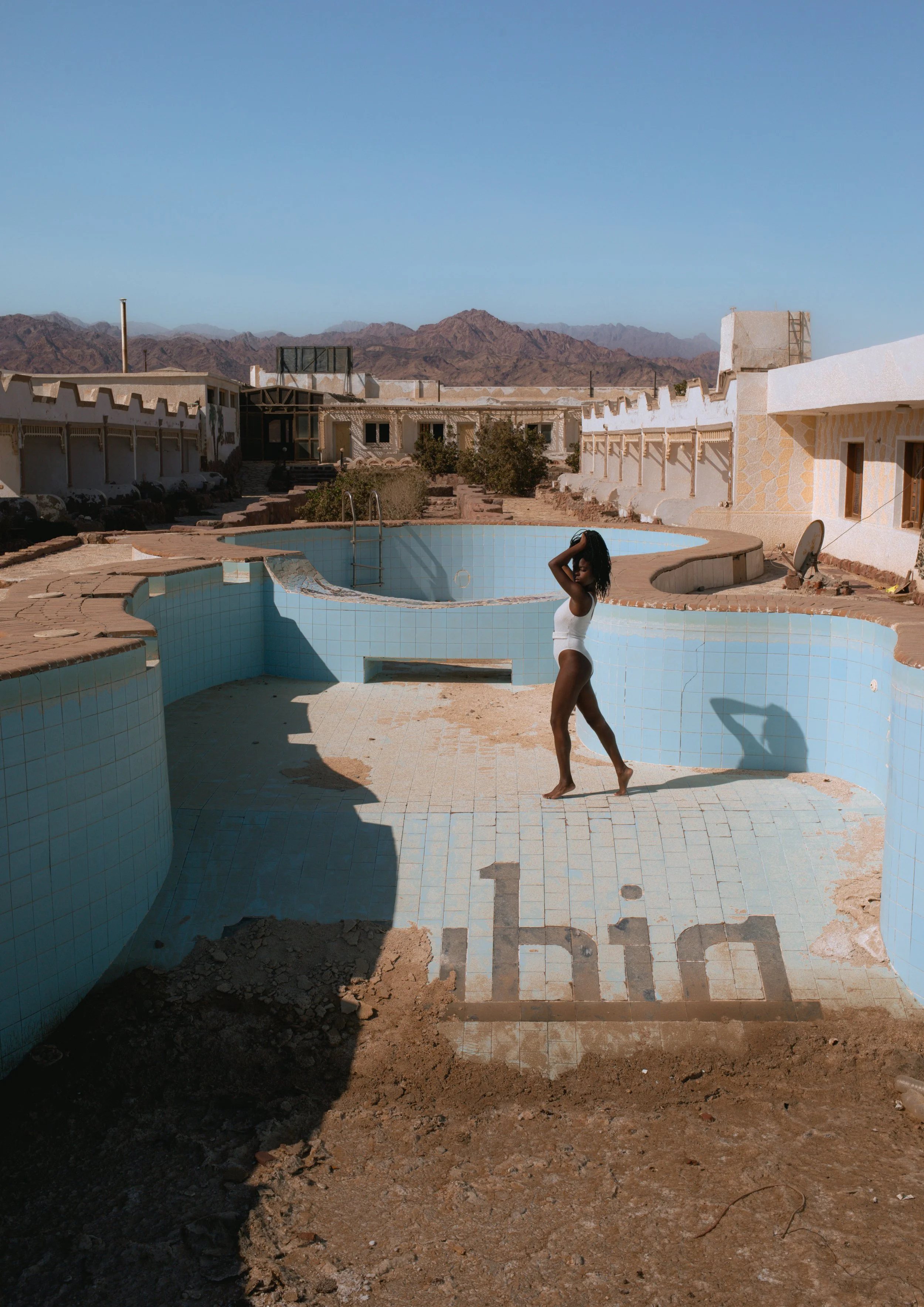remnants of the nubia hotel