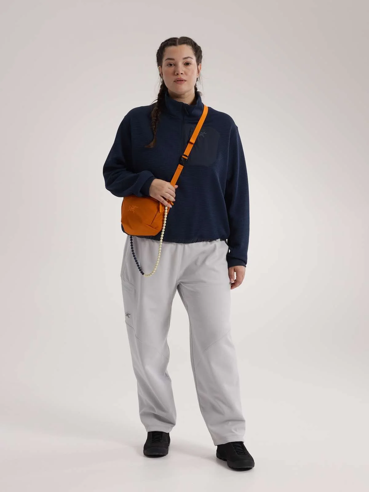 X000010093_Aestas Jogger W_Women_Solitude_4819.jpg