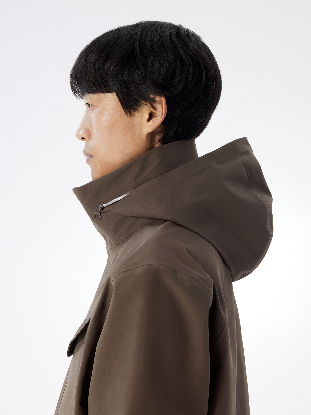 F26_X000009942_023235_Field Jacket_Sable_Men_M_Detail-2_Lowres.png