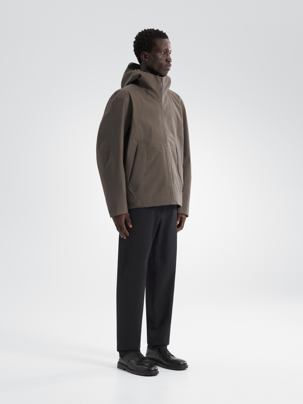 F25_X000010022_014070_Diode Jacket_Gnosis_Men_M_3-4-Front-View.png