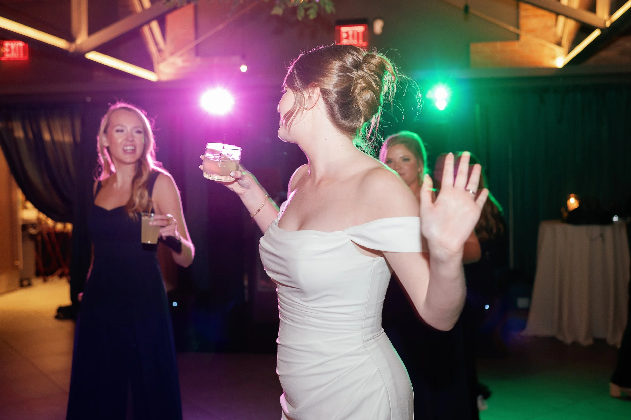 Hannah&Gage-Reception243.jpg