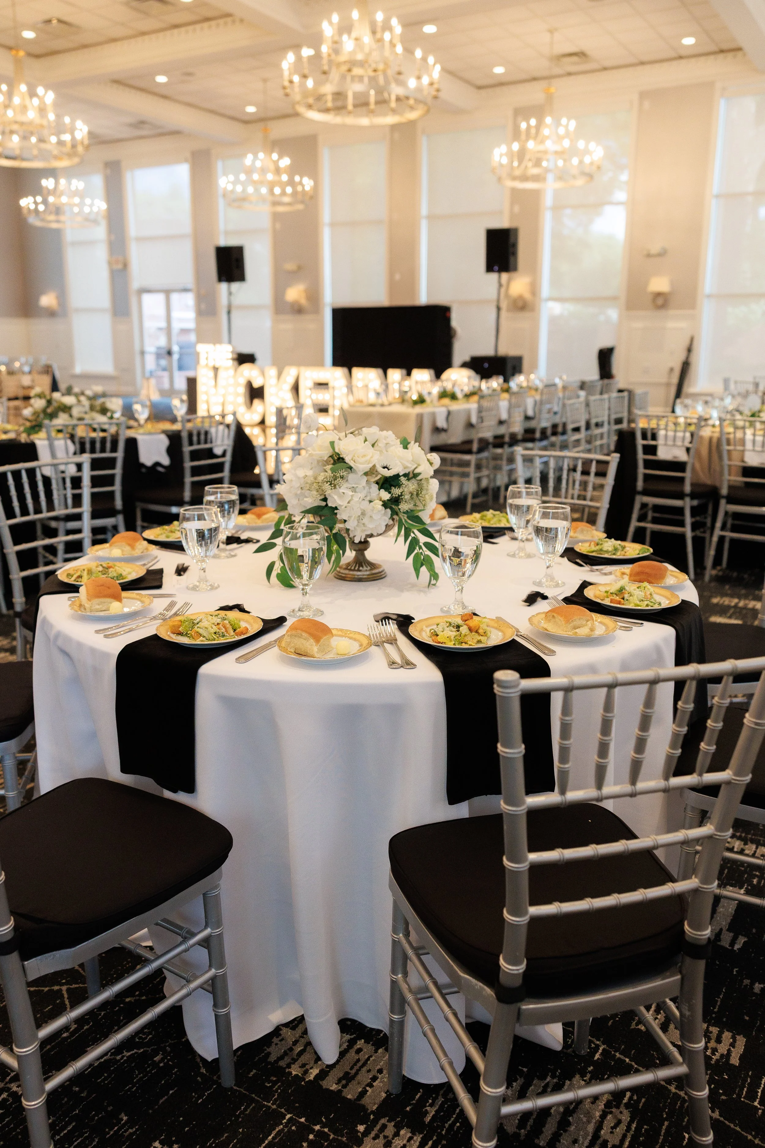McKennaVenueDetailsandDecor-140.jpg