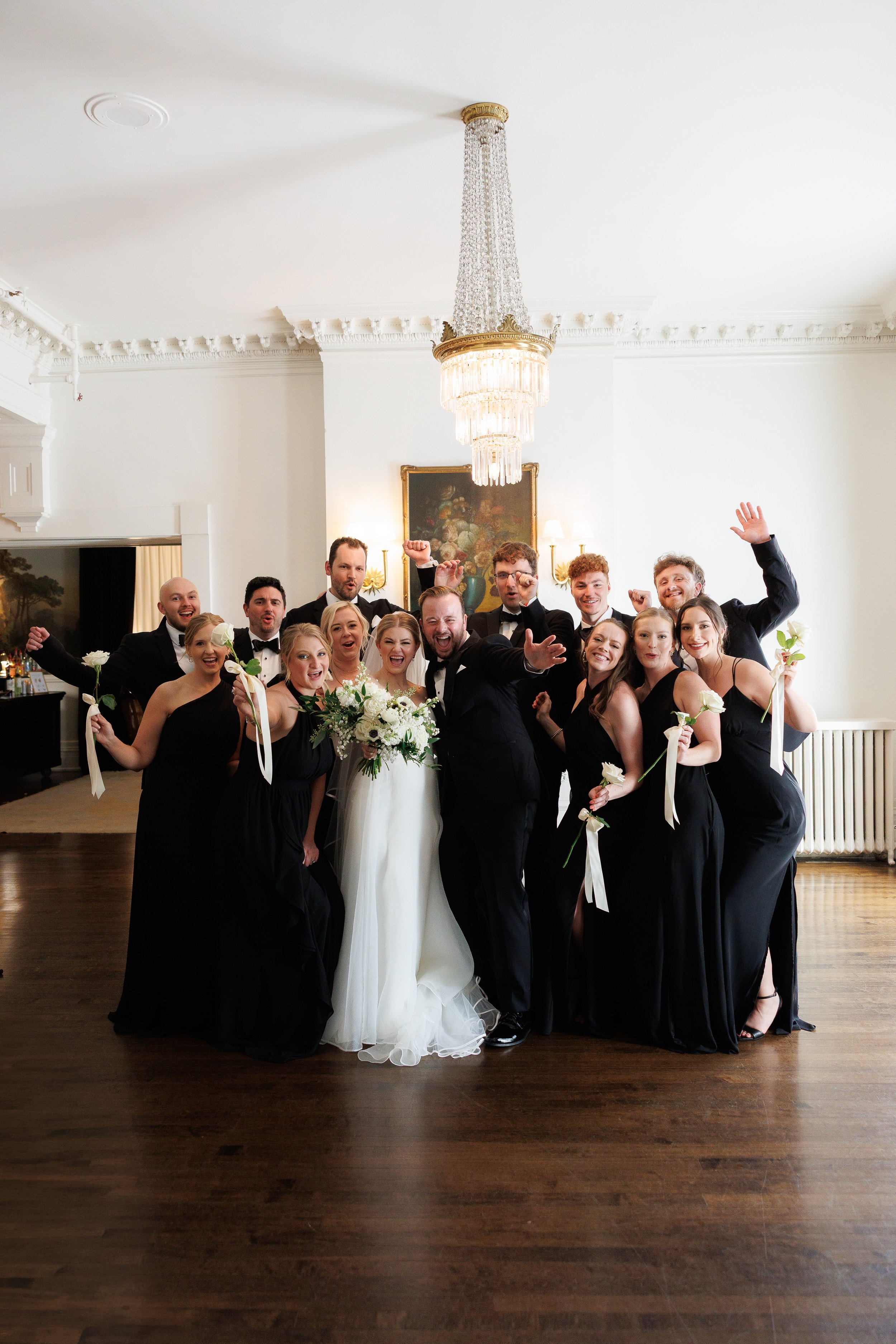 WeddingParty-33.jpg