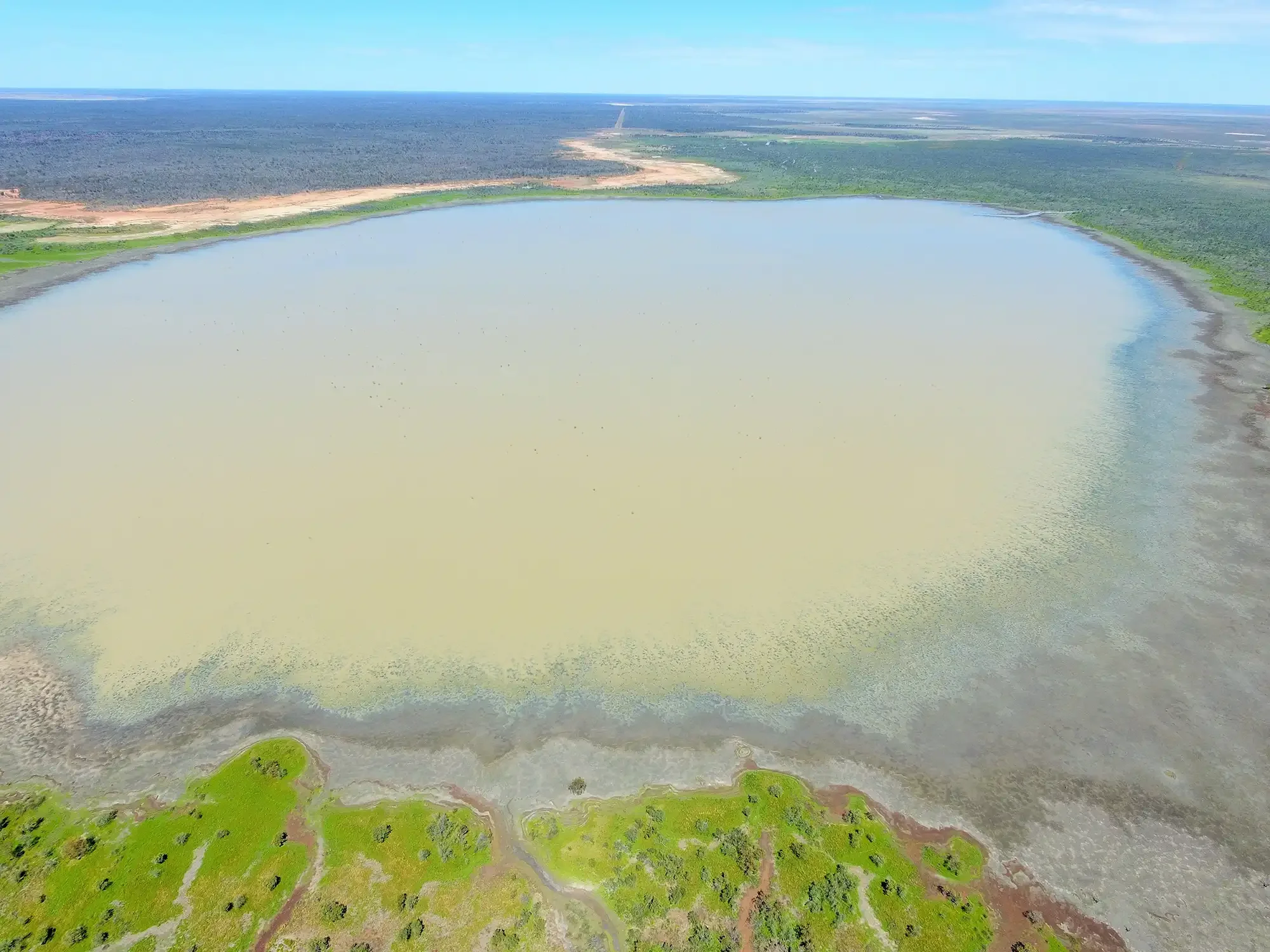 Clear lake, Narran Lake. Photo credit: Nicola Brookhouse DCCEEW