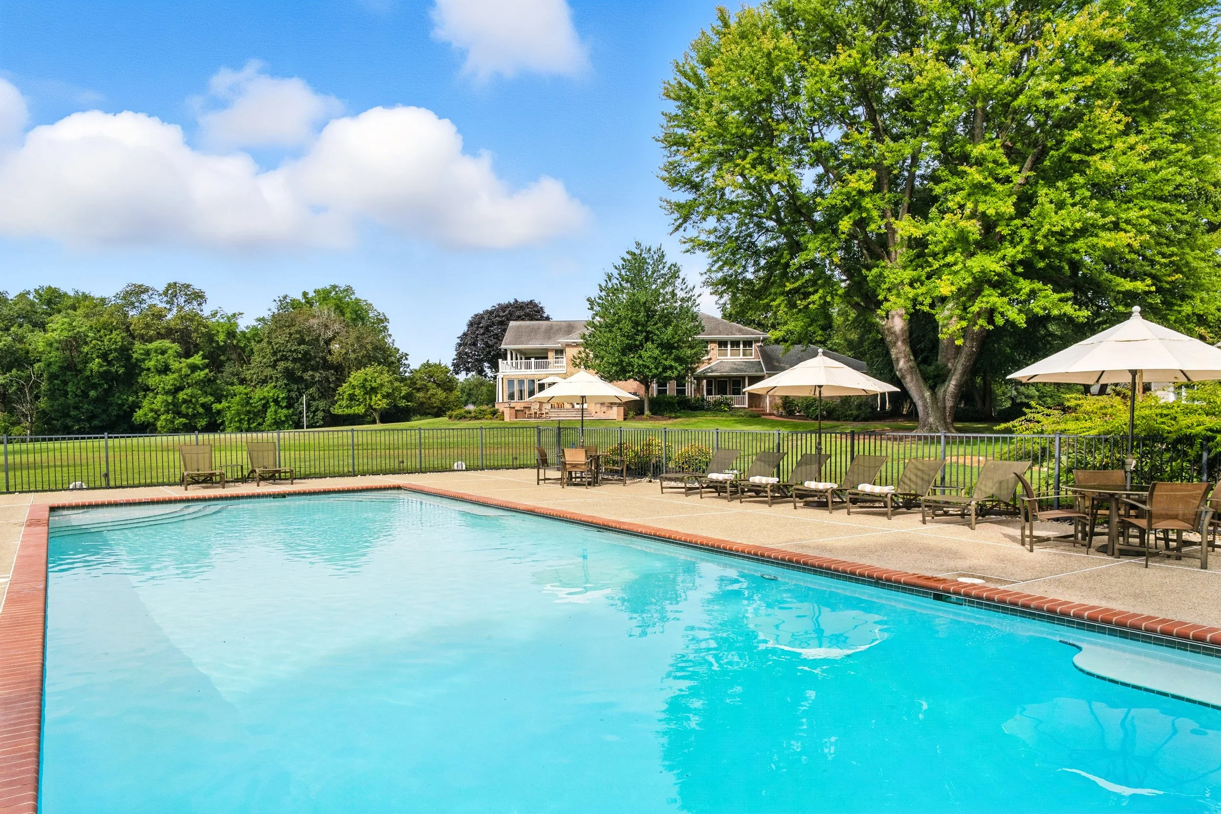 CW-PoolHouse-4.jpg