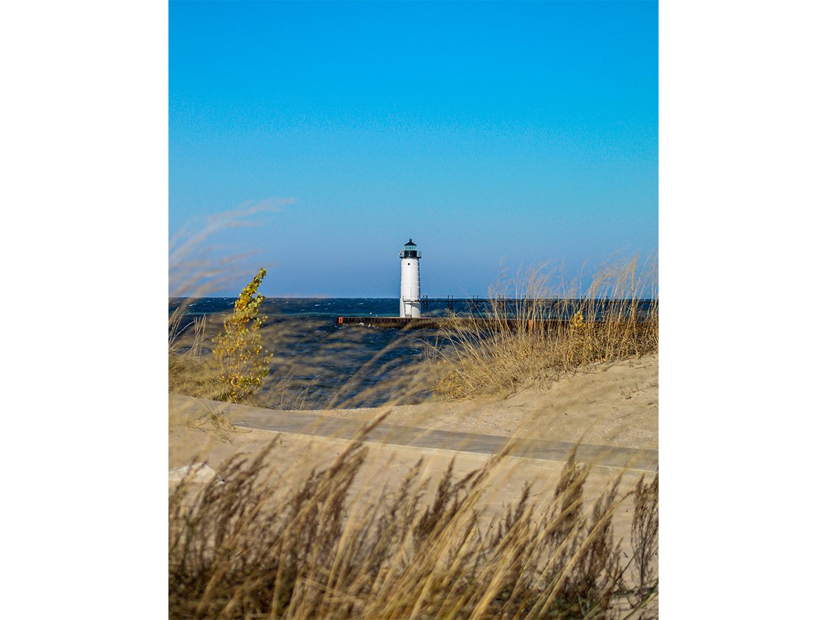 Manistee Lighthouse 1 - Manistee, MI.jpg