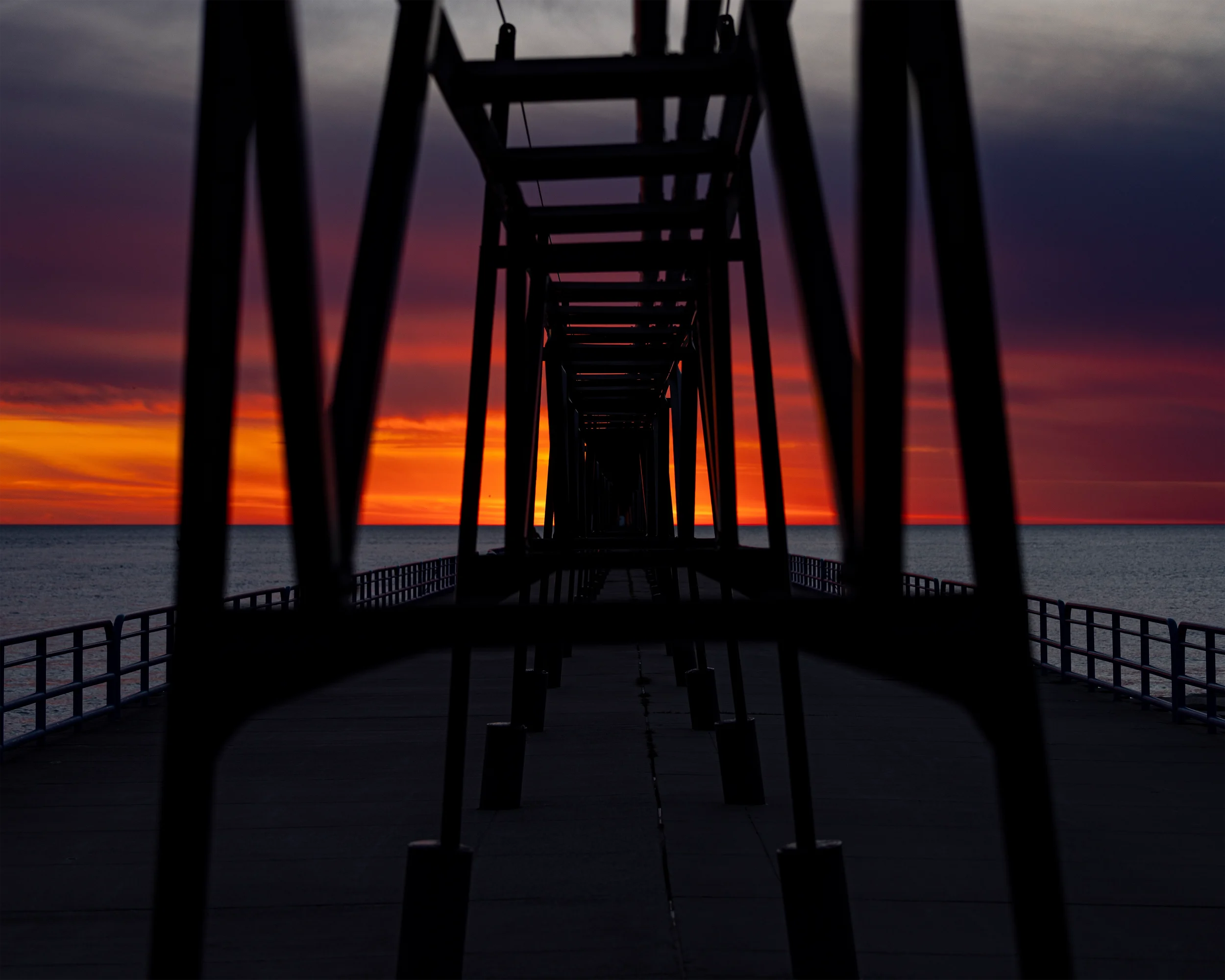 Catwalk Sunset 8x10 4x5T WebP.webp