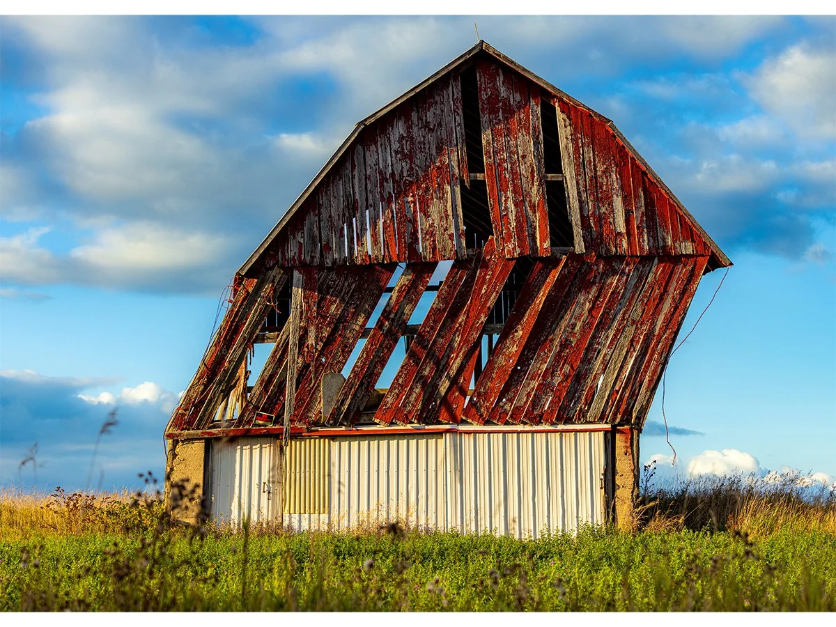 Leaning Barn of Joburg
