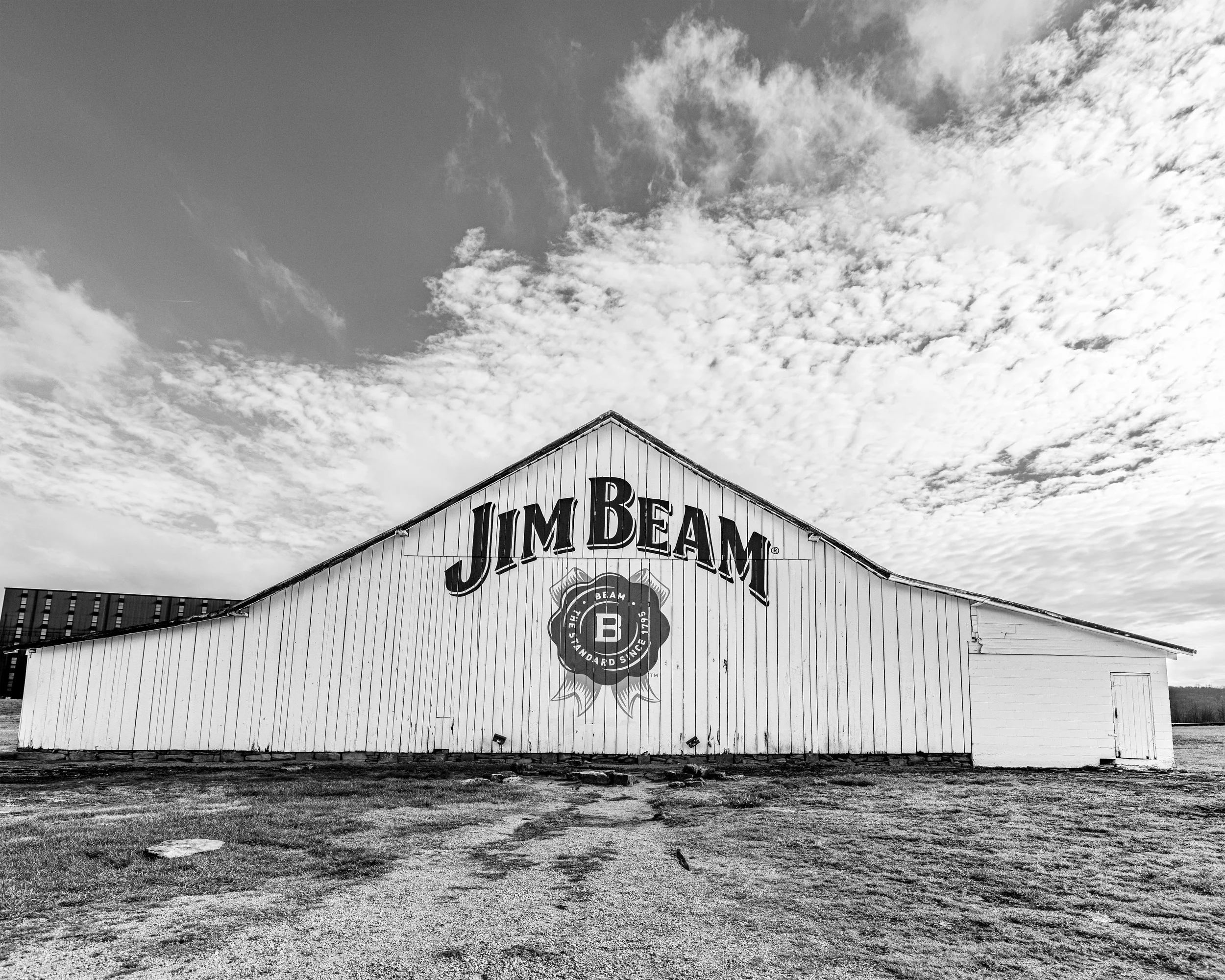 Jim Beam Barn BW 8x10 4x5T WebP.webp