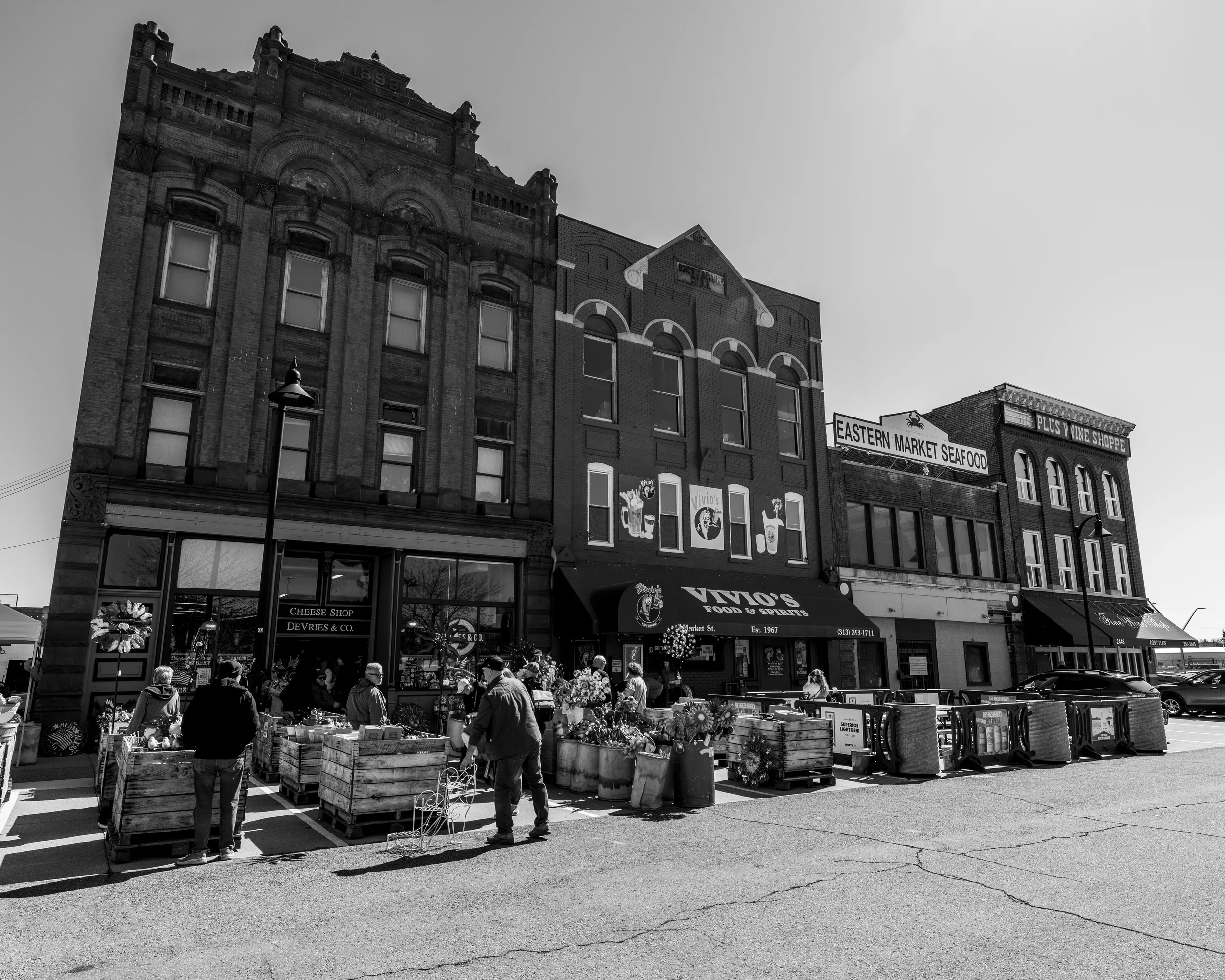 Eastern Market Seafood BW 8x10 4x5T WebP.webp