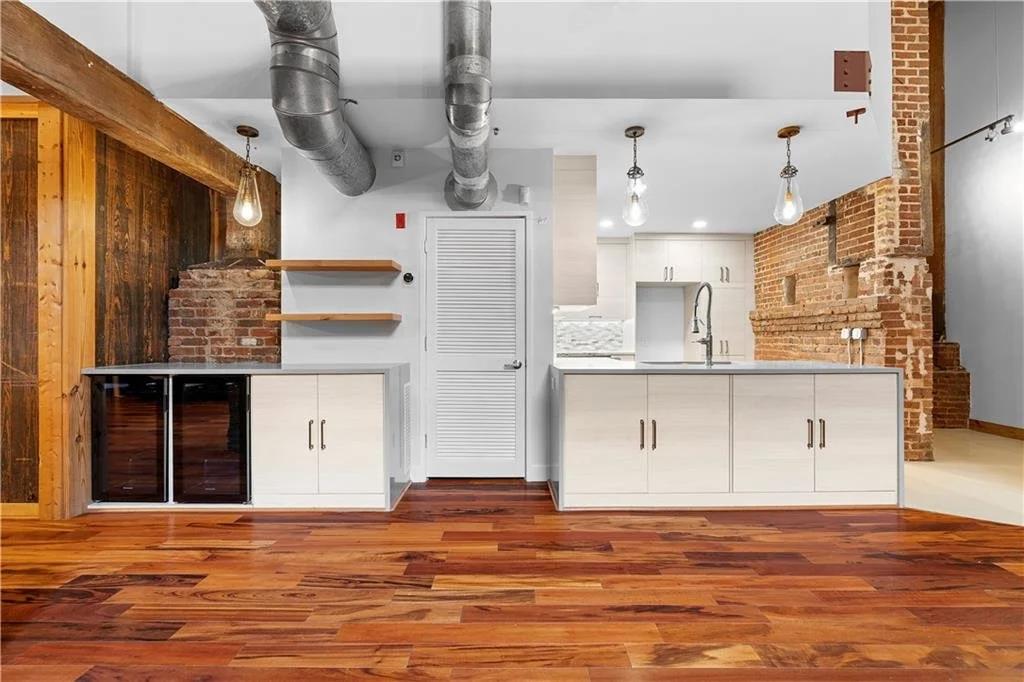 loft_kitchen_full.jpeg