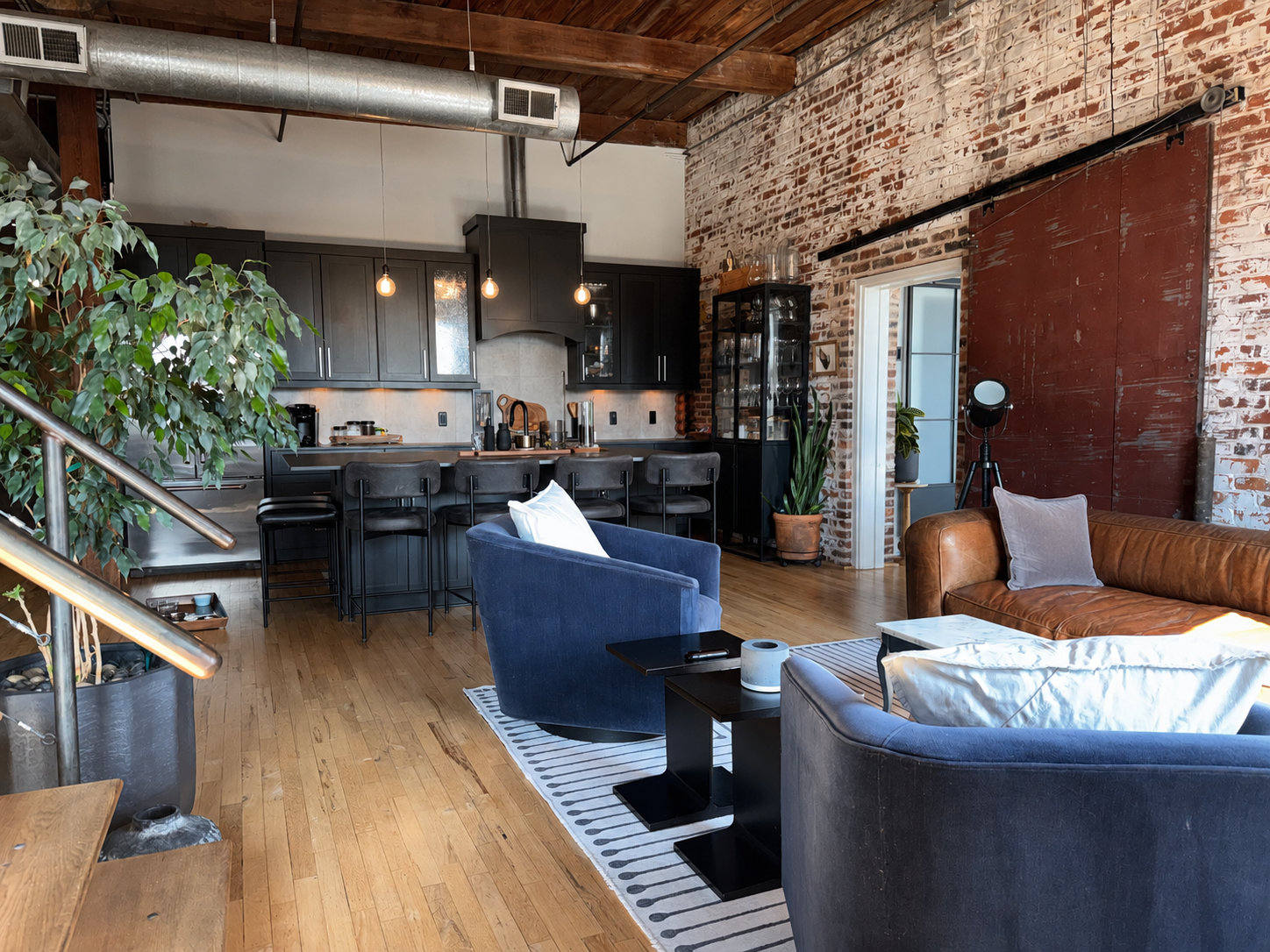 Downtown Cozy Loft