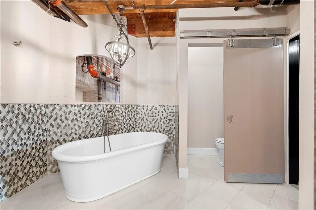 loft_tub.jpeg