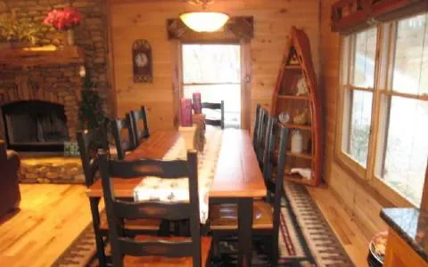 cabion_dining.webp