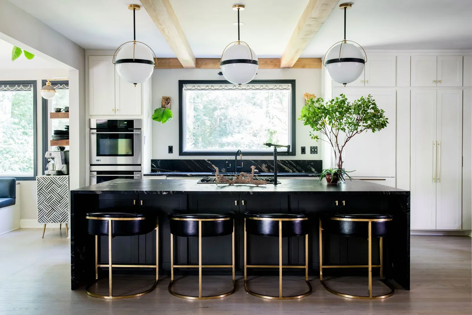 minhnuyet_hardy_verandah_kitchen.webp