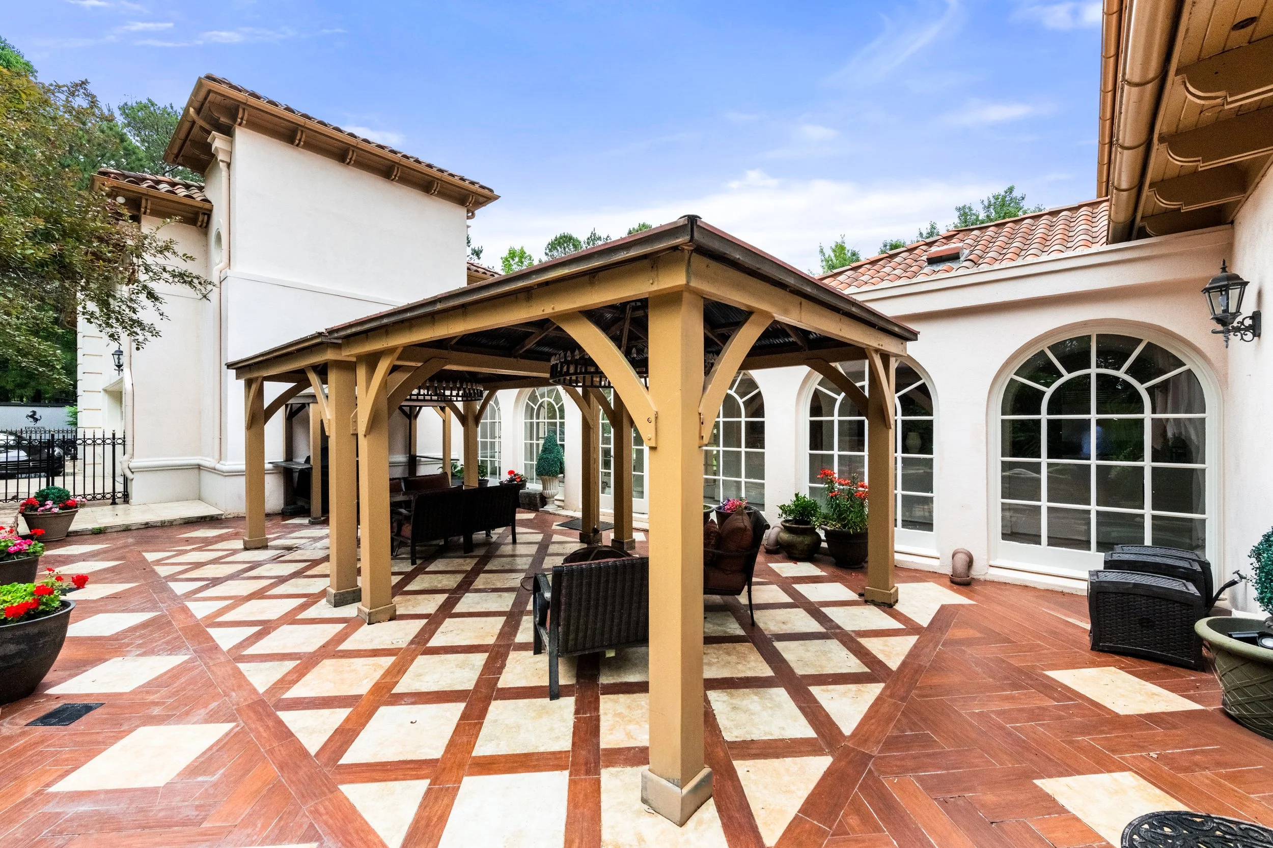 15380 Tullgean Dr-43.jpg