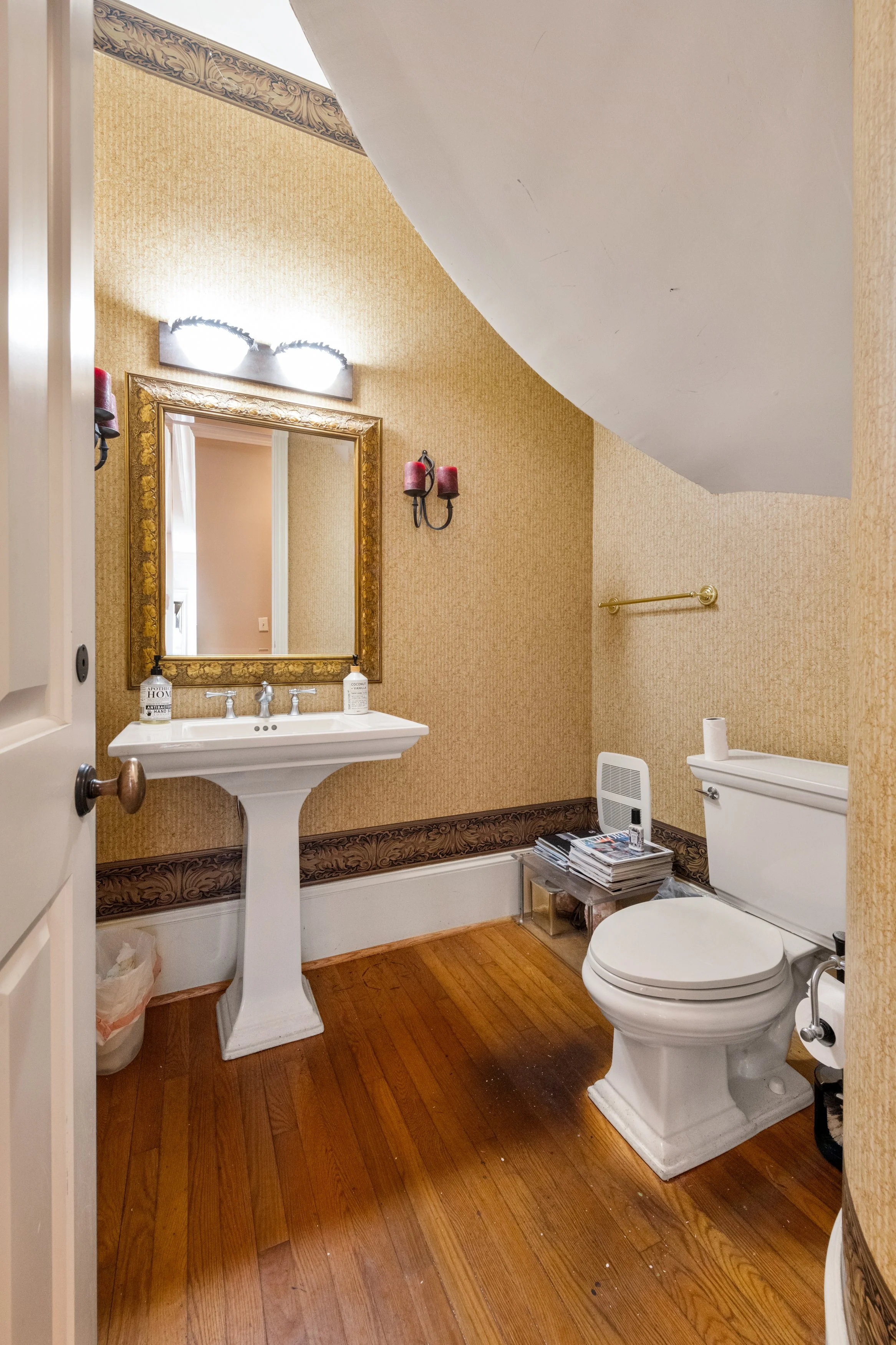 15380 Tullgean Dr-38.jpg