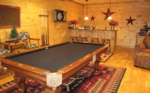 cabin_pool_table_two.webp