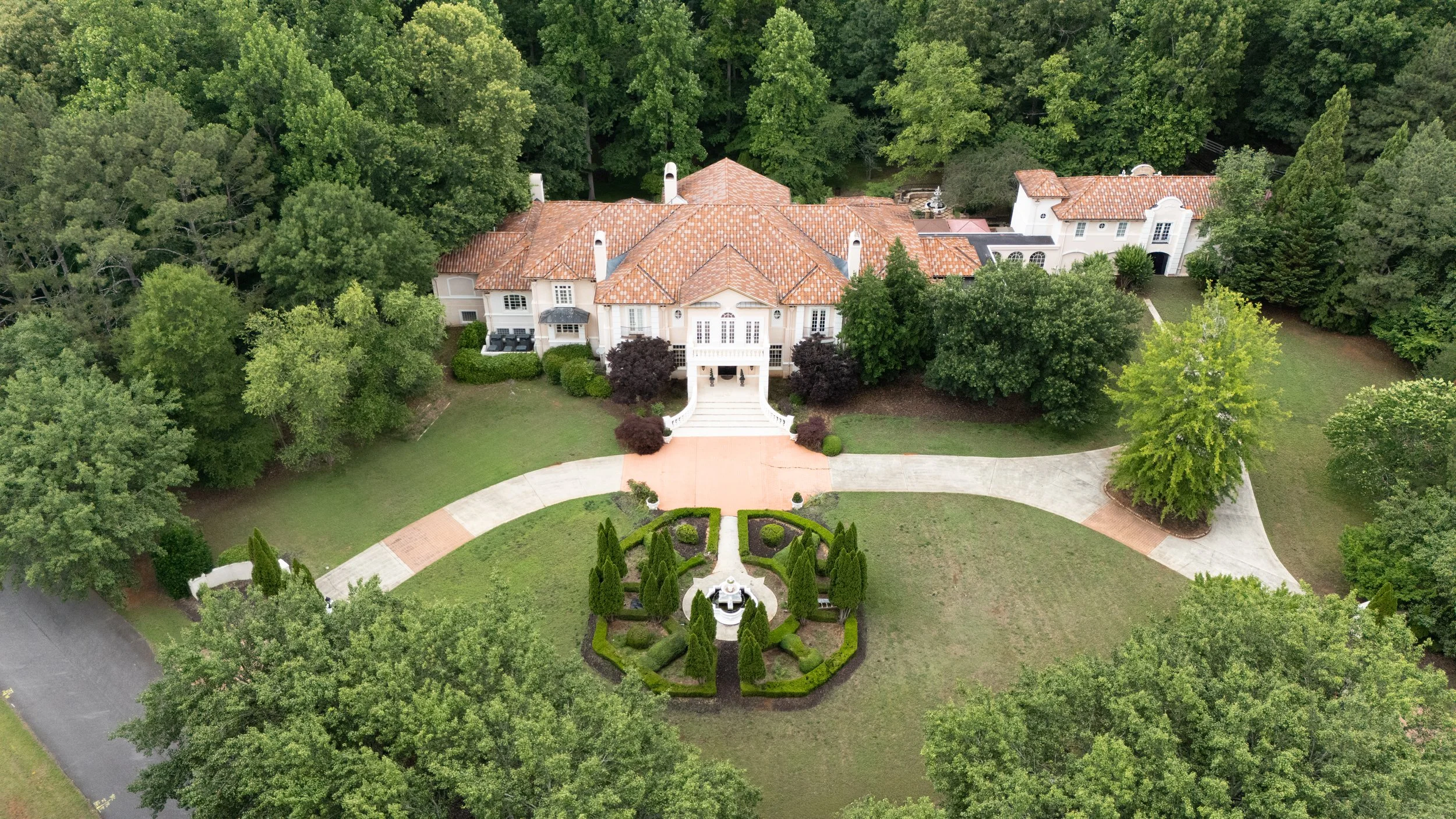 15380 Tullgean Dr-3.jpg