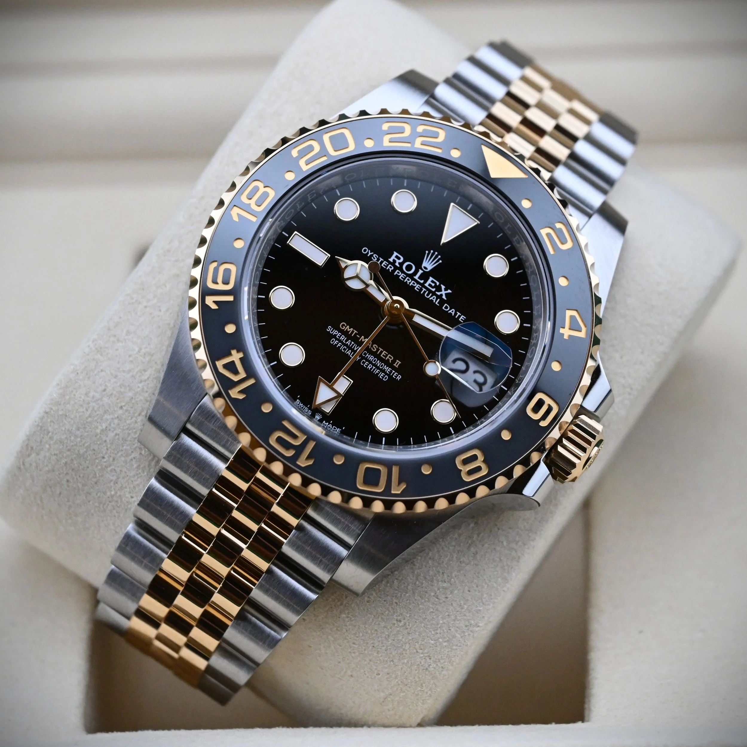 Rolex GMT Master II "Bumblebee"