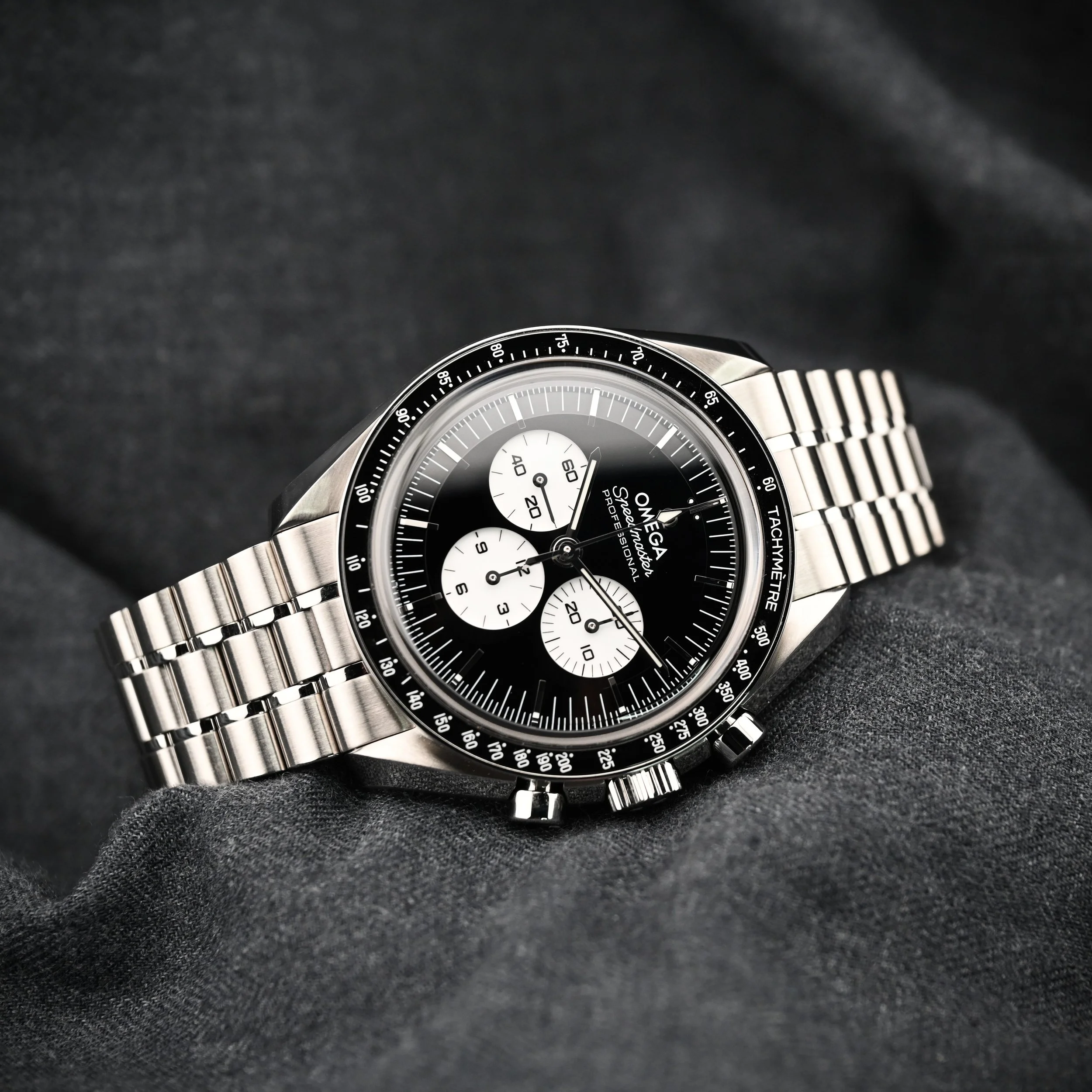 Omega Speedmaster Professional "Reverse Panda"