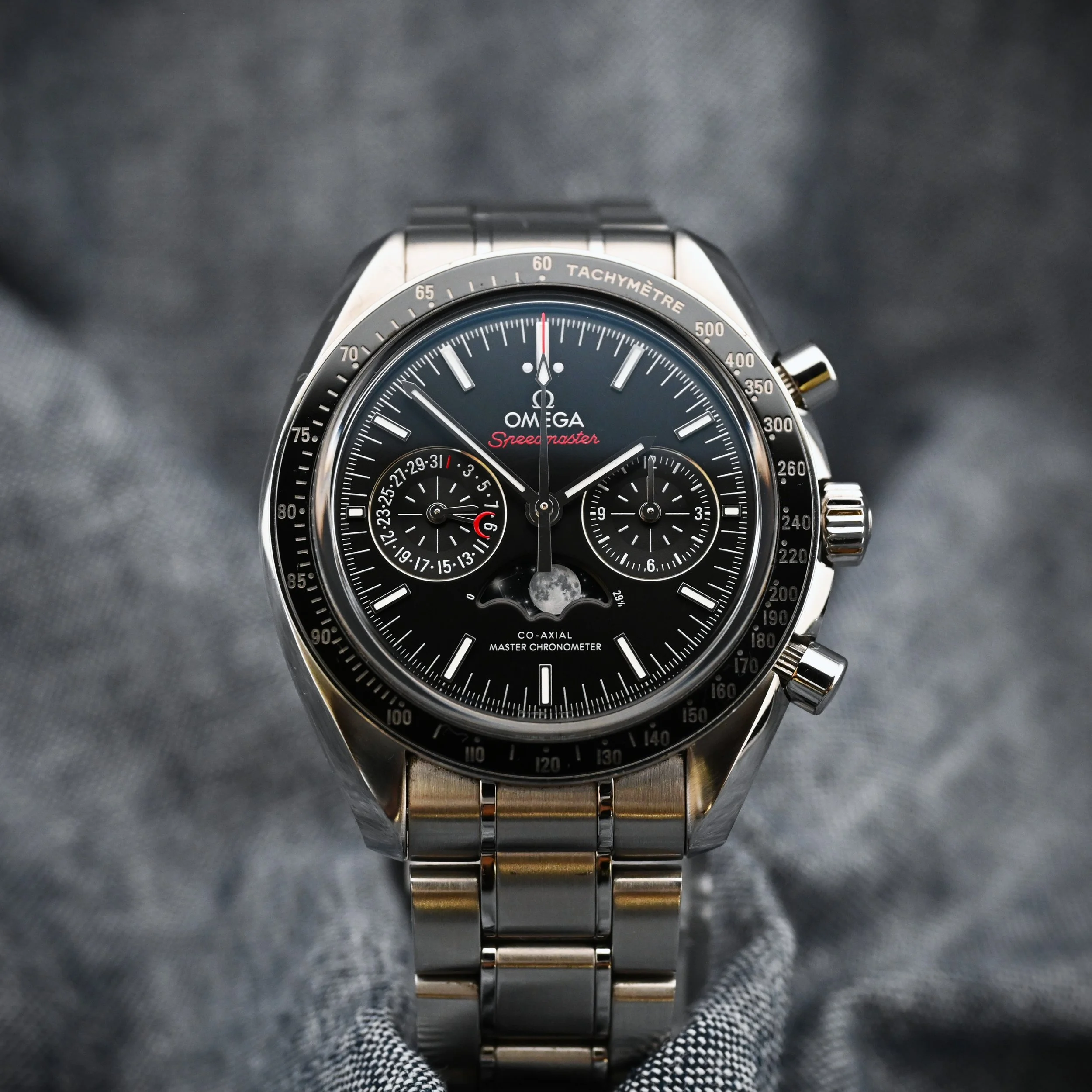 Omega Speedmaster Moonphase