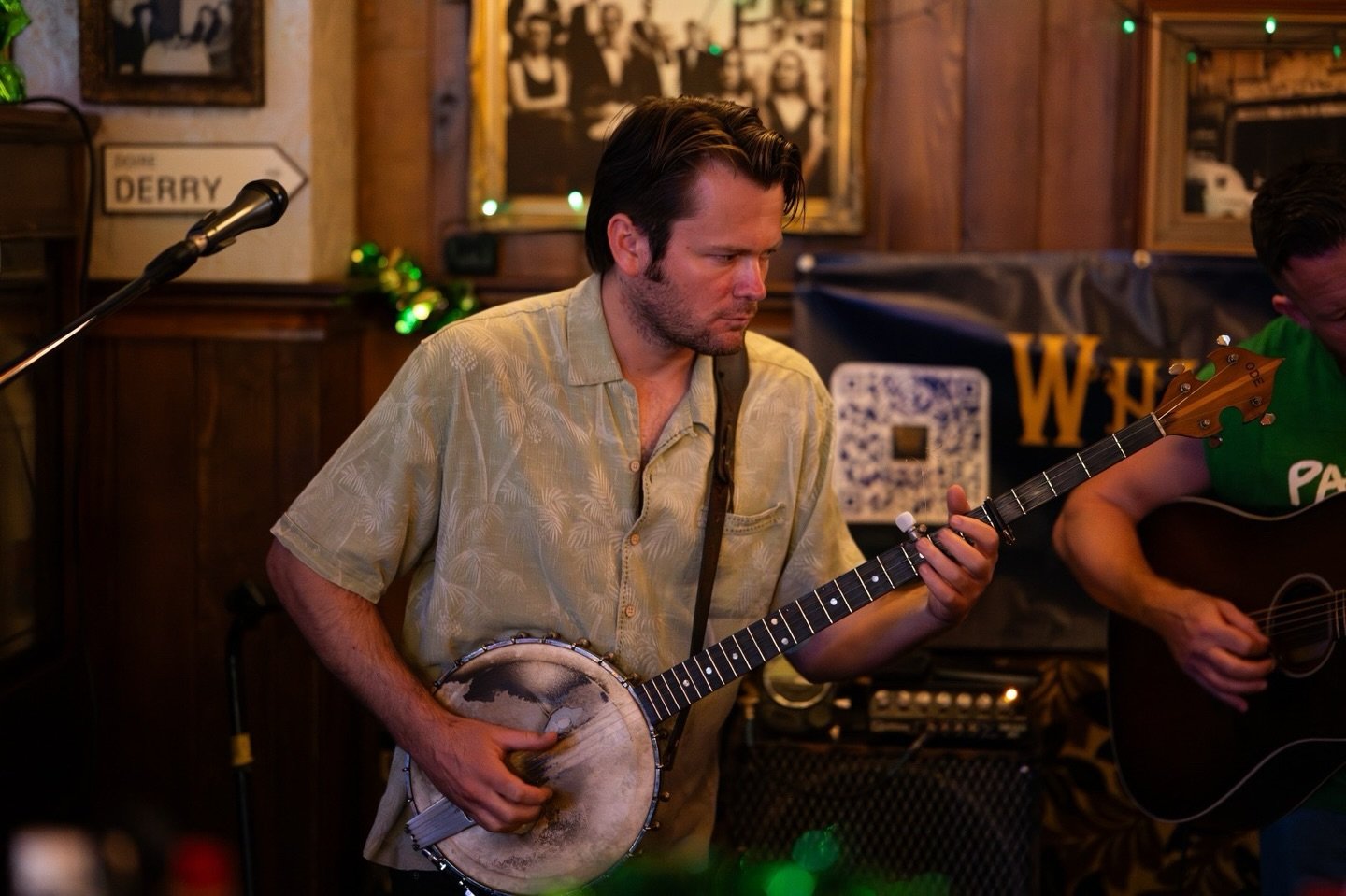 Nothing like a bit of live music to set the tone.

Strings going, pints flowing, and a room full of people slowly finding their rhythm, that&rsquo;s how a proper night gets started. One song pulls you in, the next keeps you there, and suddenly you&rs