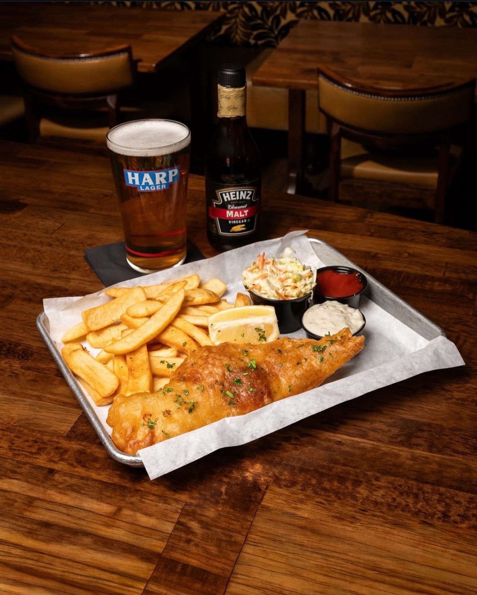 The Irish solved most of life&rsquo;s problems with three things:
A proper pint, fish &amp; chips, and pretending tomorrow isn&rsquo;t coming.

Hard to argue with tradition at Maginns Irish Pub 🍻