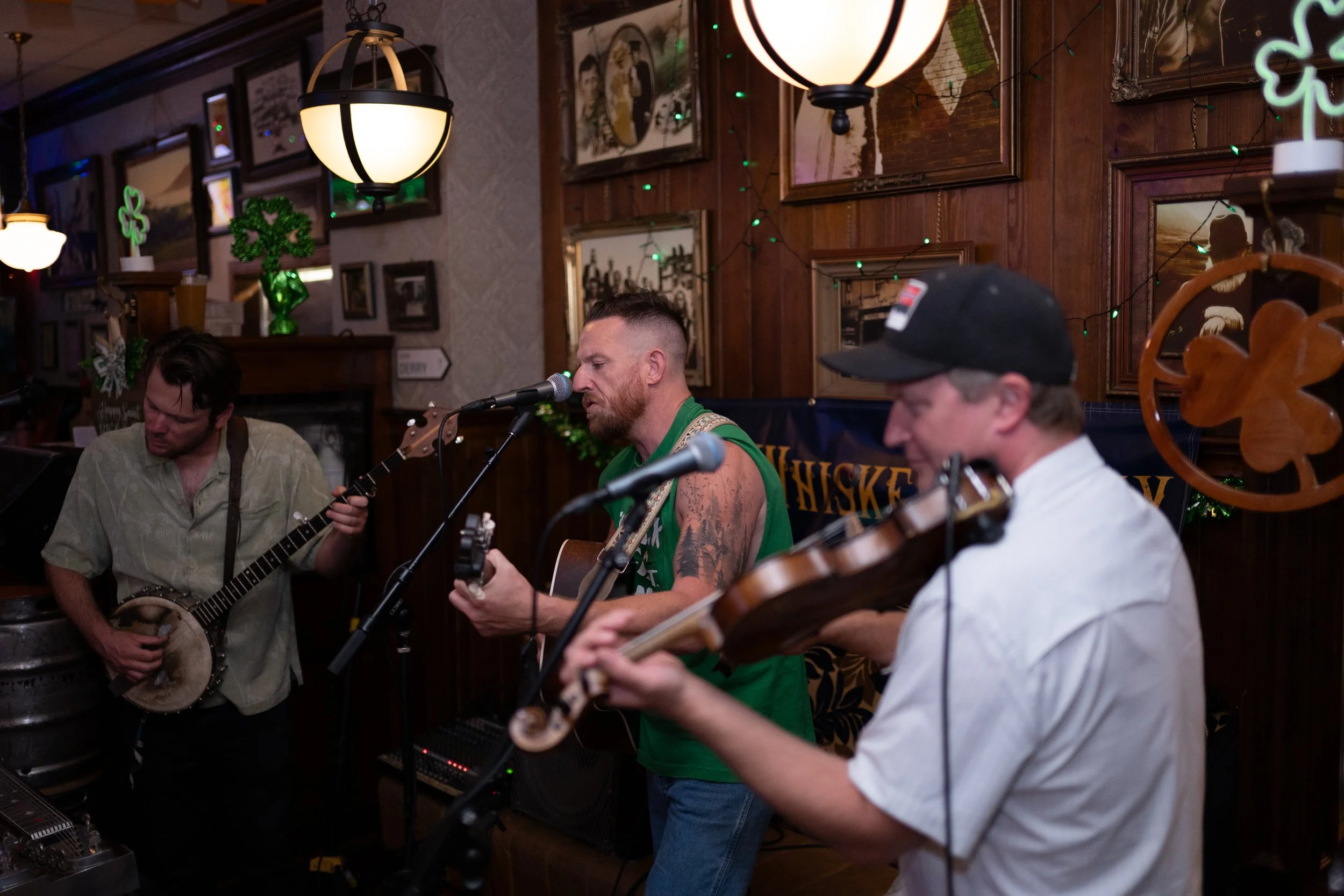 Whiskey Sundays Live