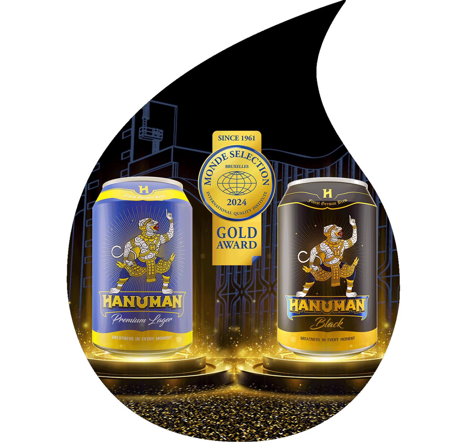金と黒のデザインのビール缶とゴールドのトロフィー。トロフィーには『SINCE 1961』『2024』『GOLD AWARD』と記載。缶には『HANUMAN』と伝説の猿神のイラストと『Premium Lager』『Black』と書かれている。背景は暗い建築物と金色の光と粒子のエフェクト。