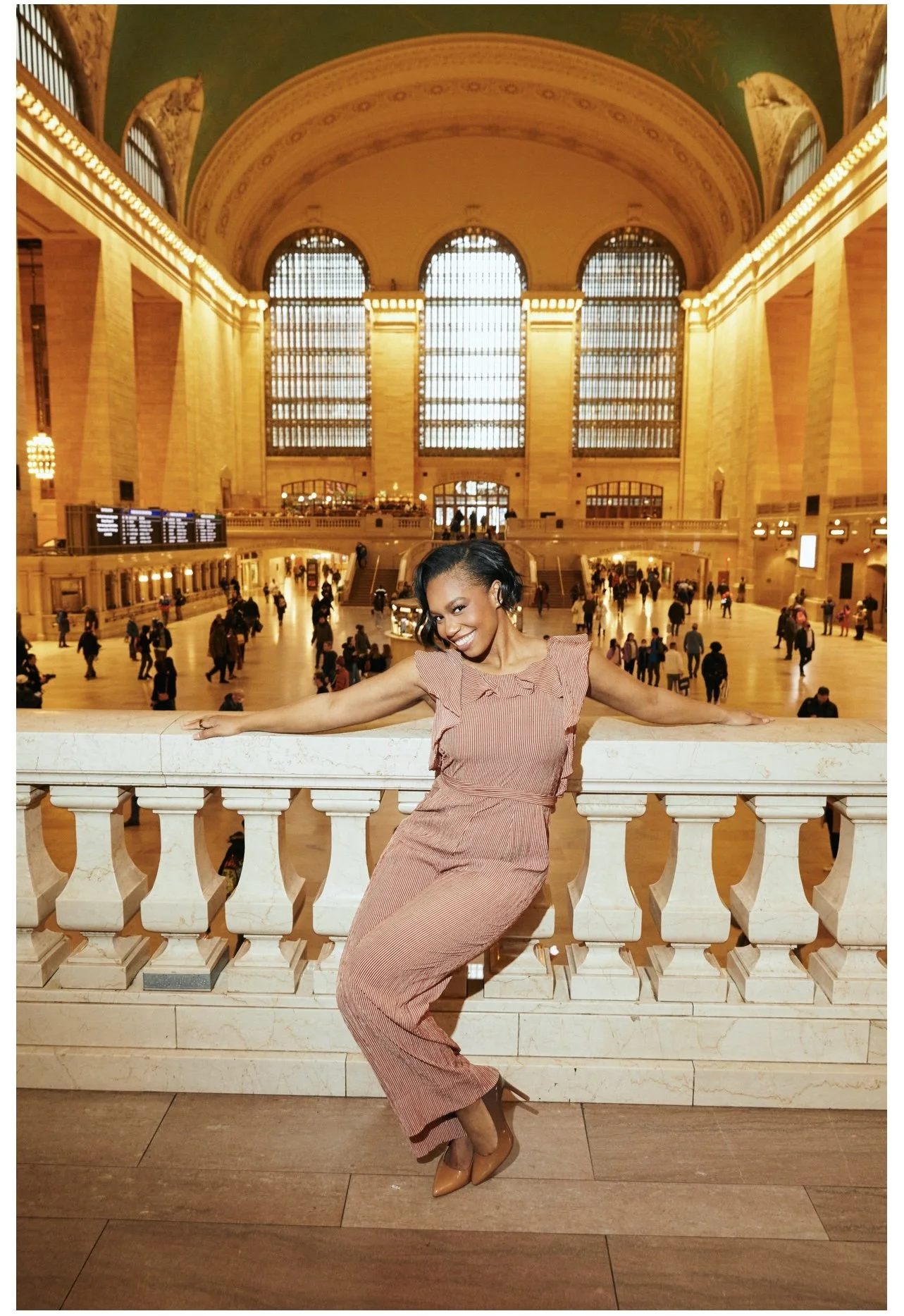128_Grand_Central_arms_spread.jpg