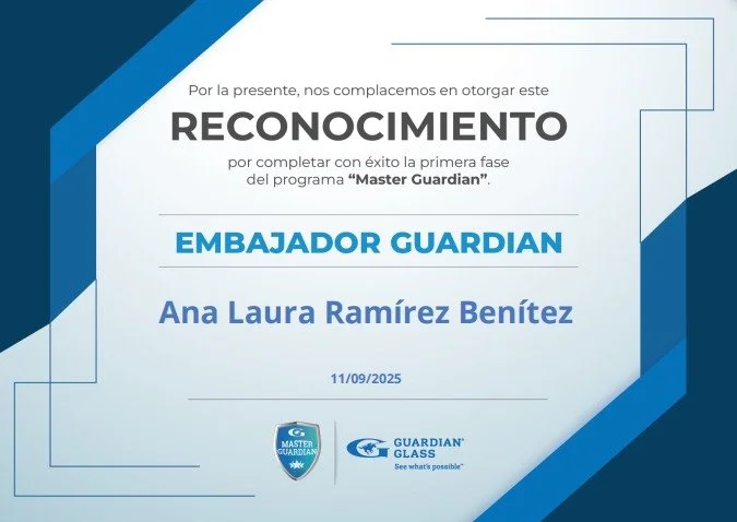 Certificado de reconocimiento para Ana Laura Ramírez Benítez como Embajadora Guardian, otorgado el 11 de septiembre de 2025, con logotipos de Master Guardian y Guardian Glass.