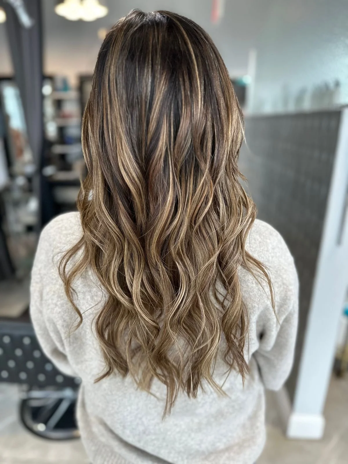 I-tip hair extension transformation at Beauty and the Beach.