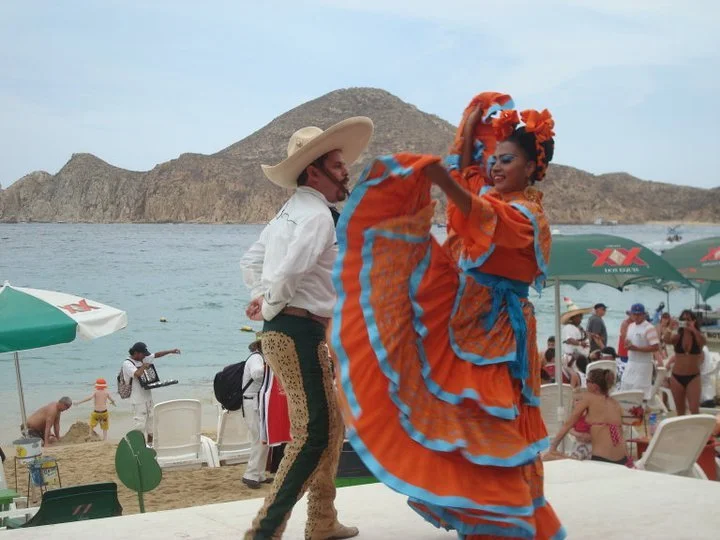 dance mexico.jpg