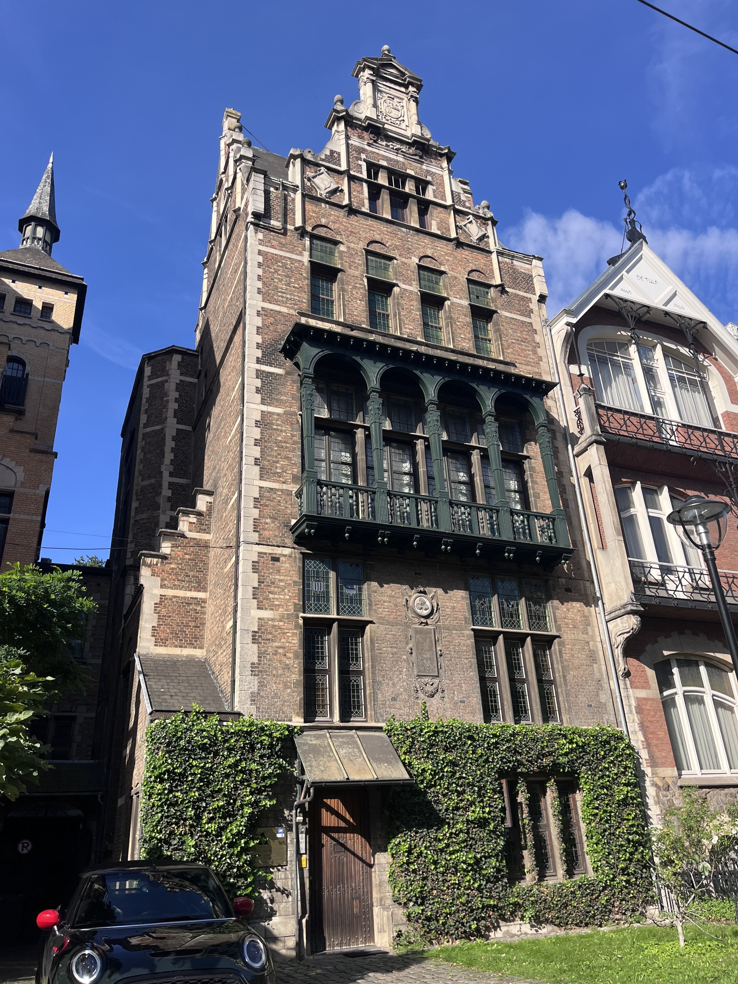 The Girls Want the Boys_huis5.JPG