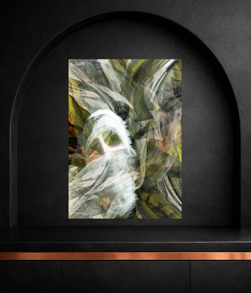 Avant Garde Exclusive Shrouded Whisper