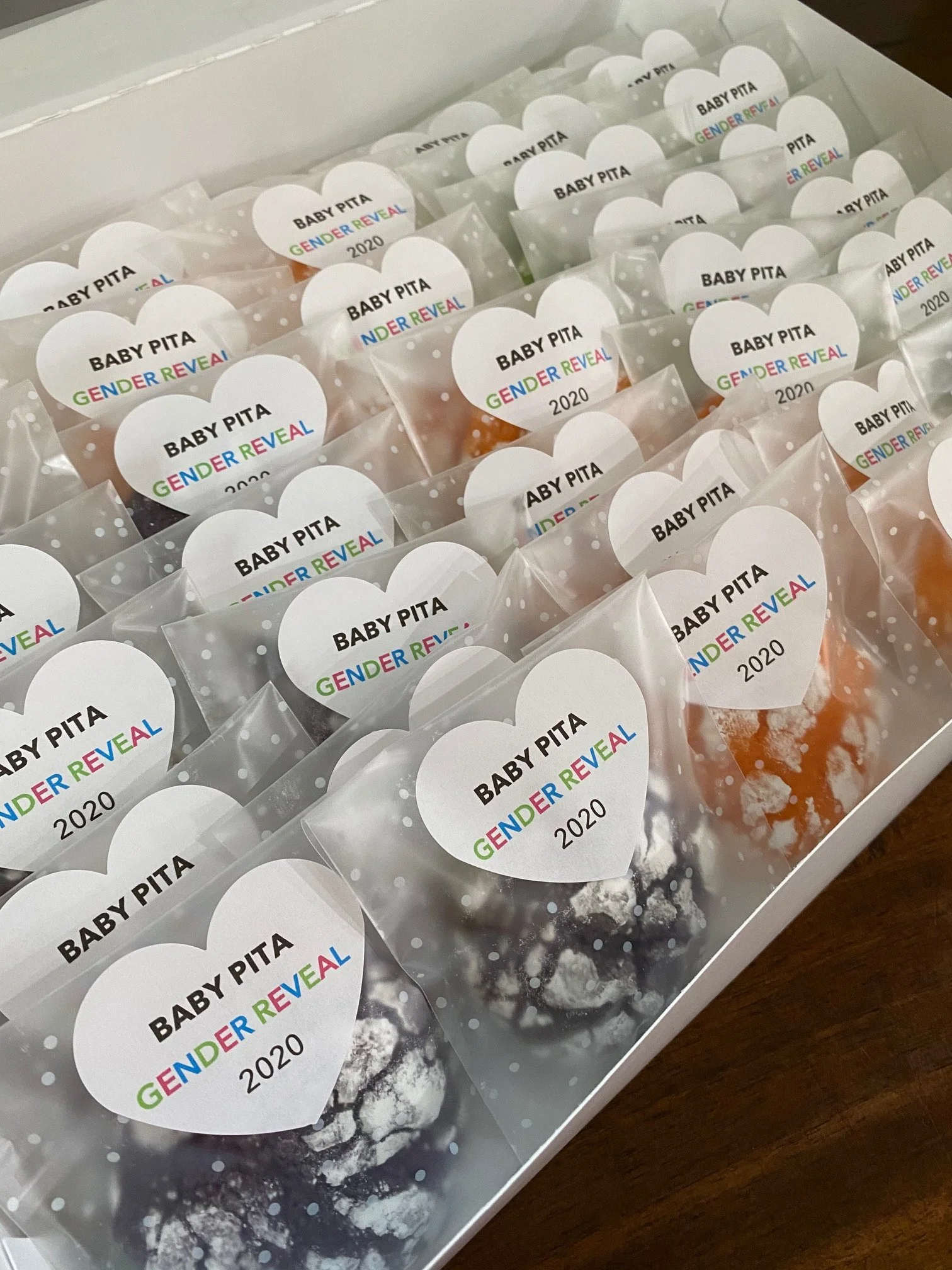 mmc bakes crinkle favors.jpg