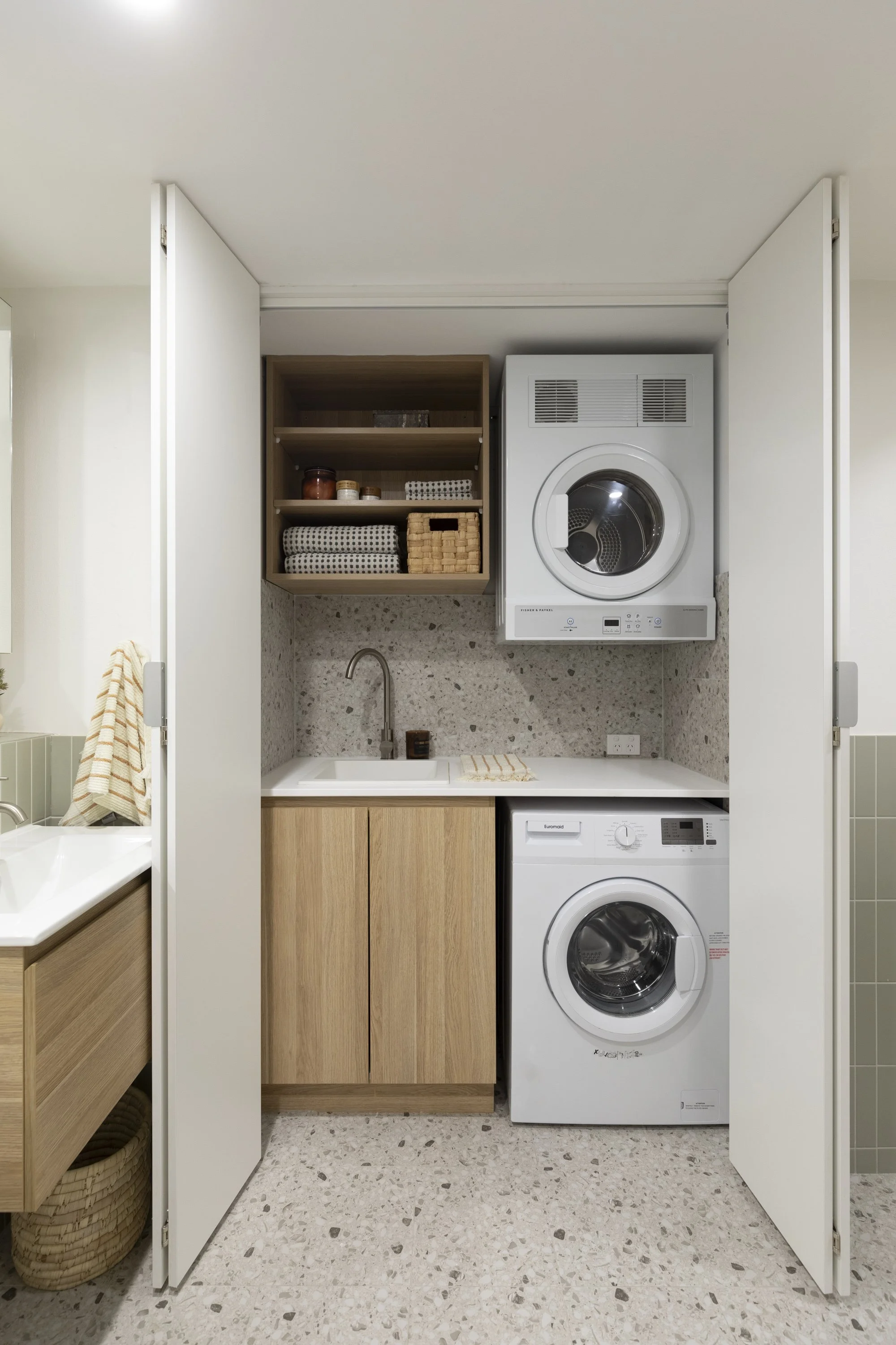 T&C_SurryHillsBathroom-27.jpg