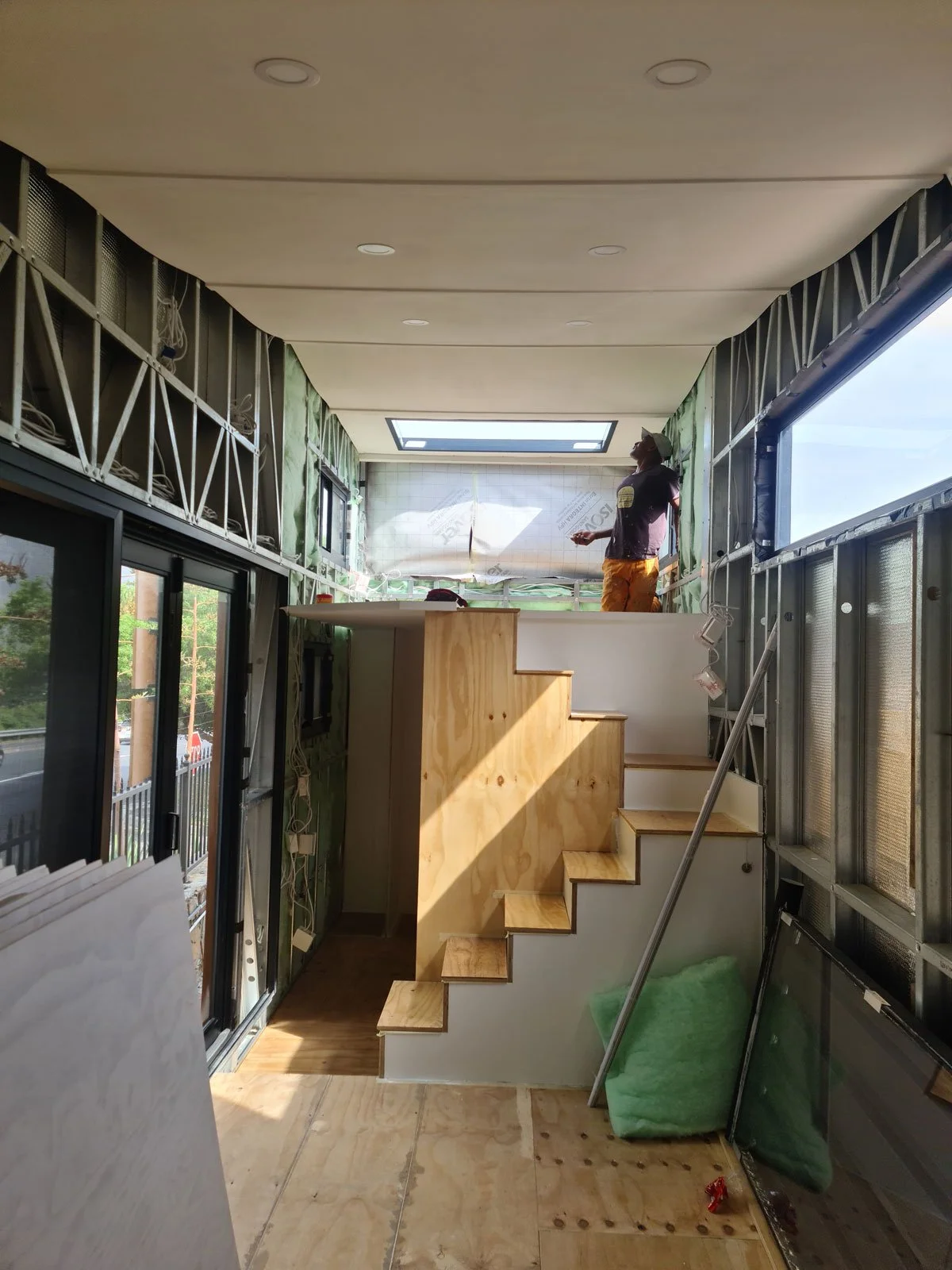Pine plywood used throughout the tiny house, in various thicknesses to fashion the floors, mezzanine and staircase.