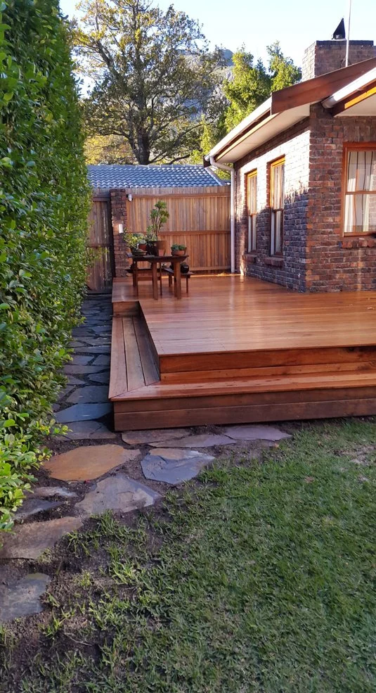 Bonzai tables. Decknology.